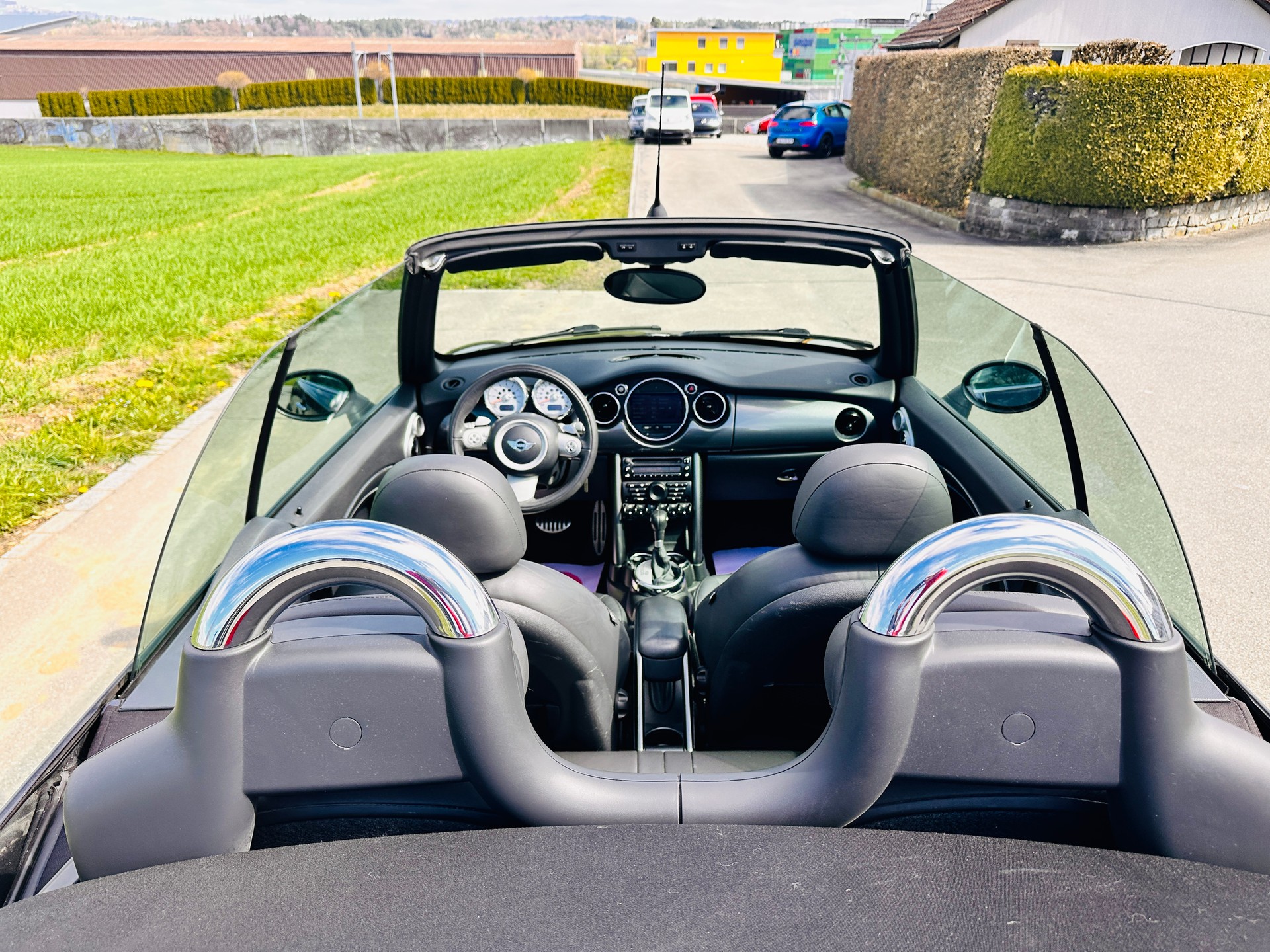 MINI Cooper S Cabriolet-image-16