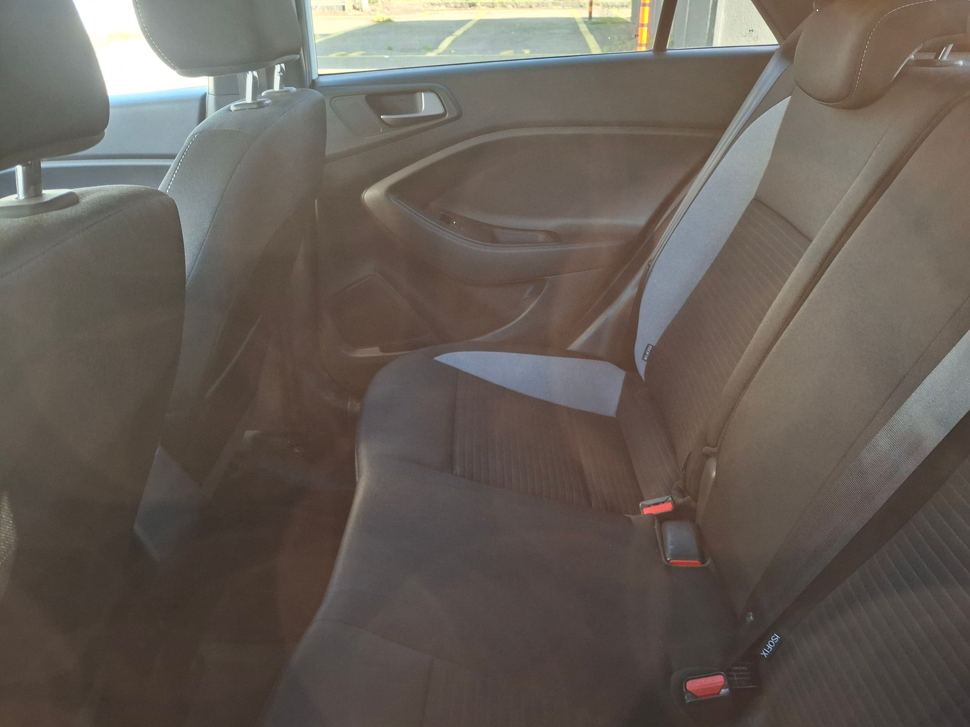 HYUNDAI i20 1.0 T-GDi Amplia-image-18