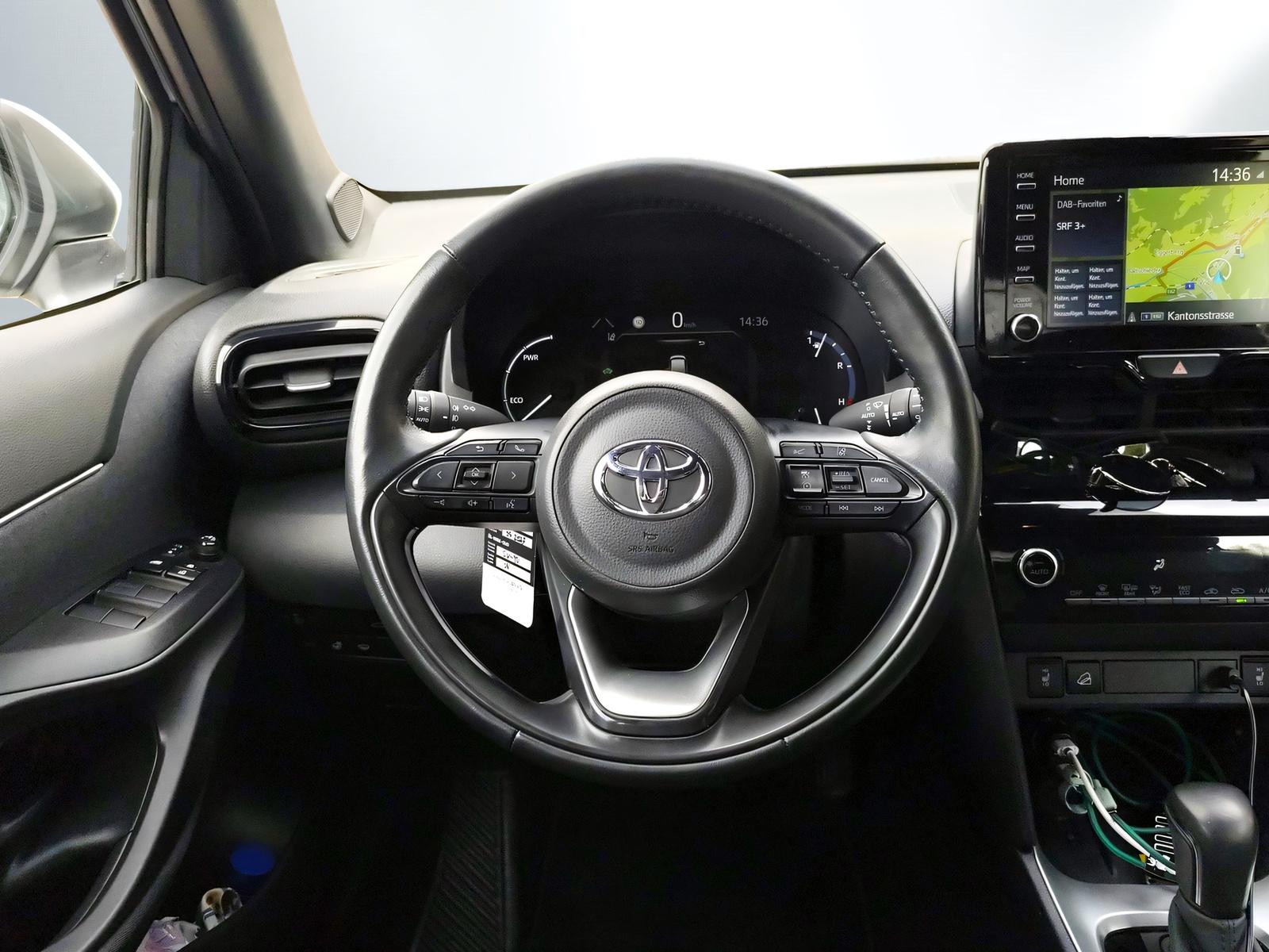 TOYOTA Yaris Cross 1.5 VVT-i HSD Trend AWD-i-image-10
