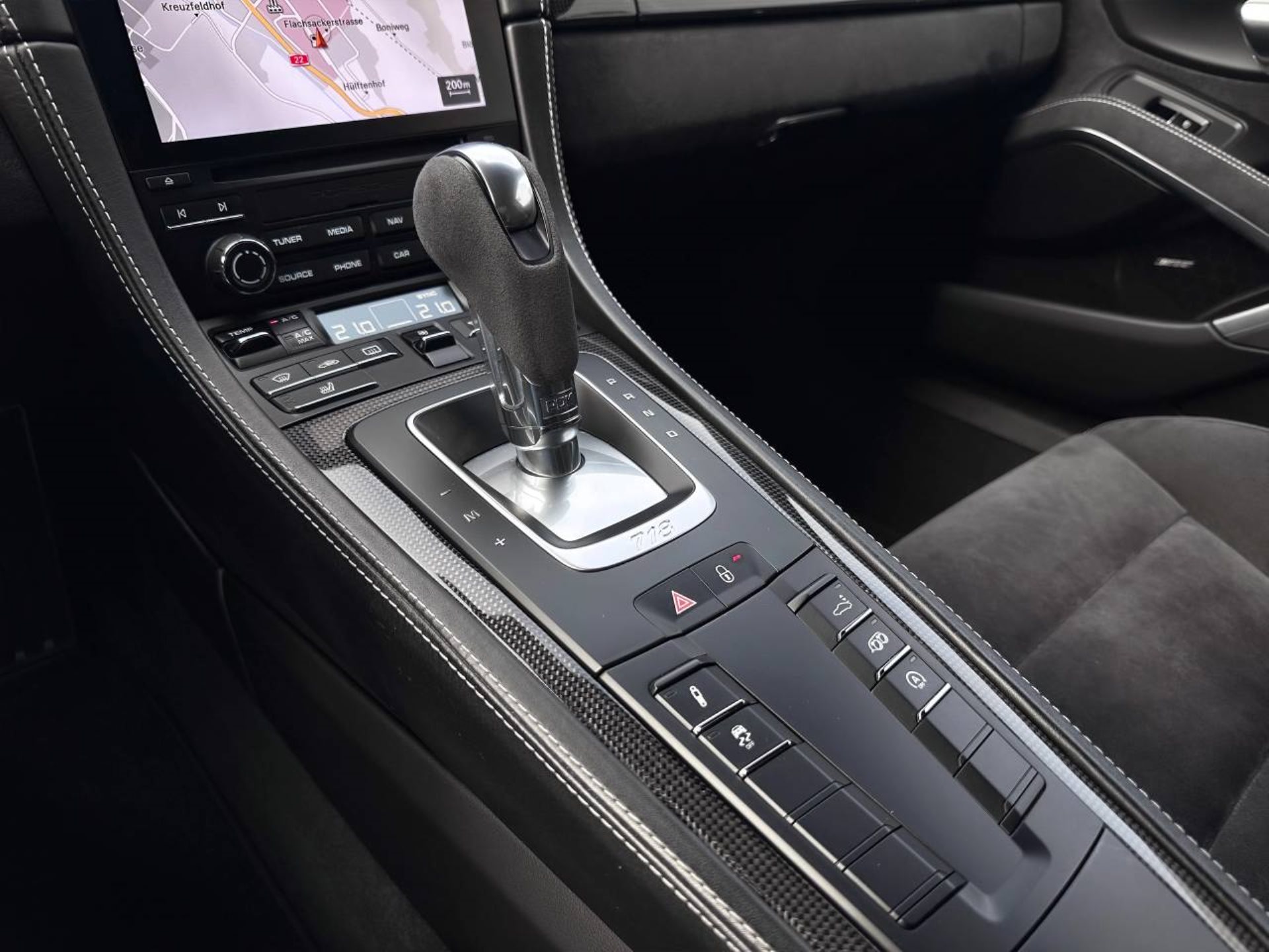 PORSCHE 718 Cayman GTS-image-20