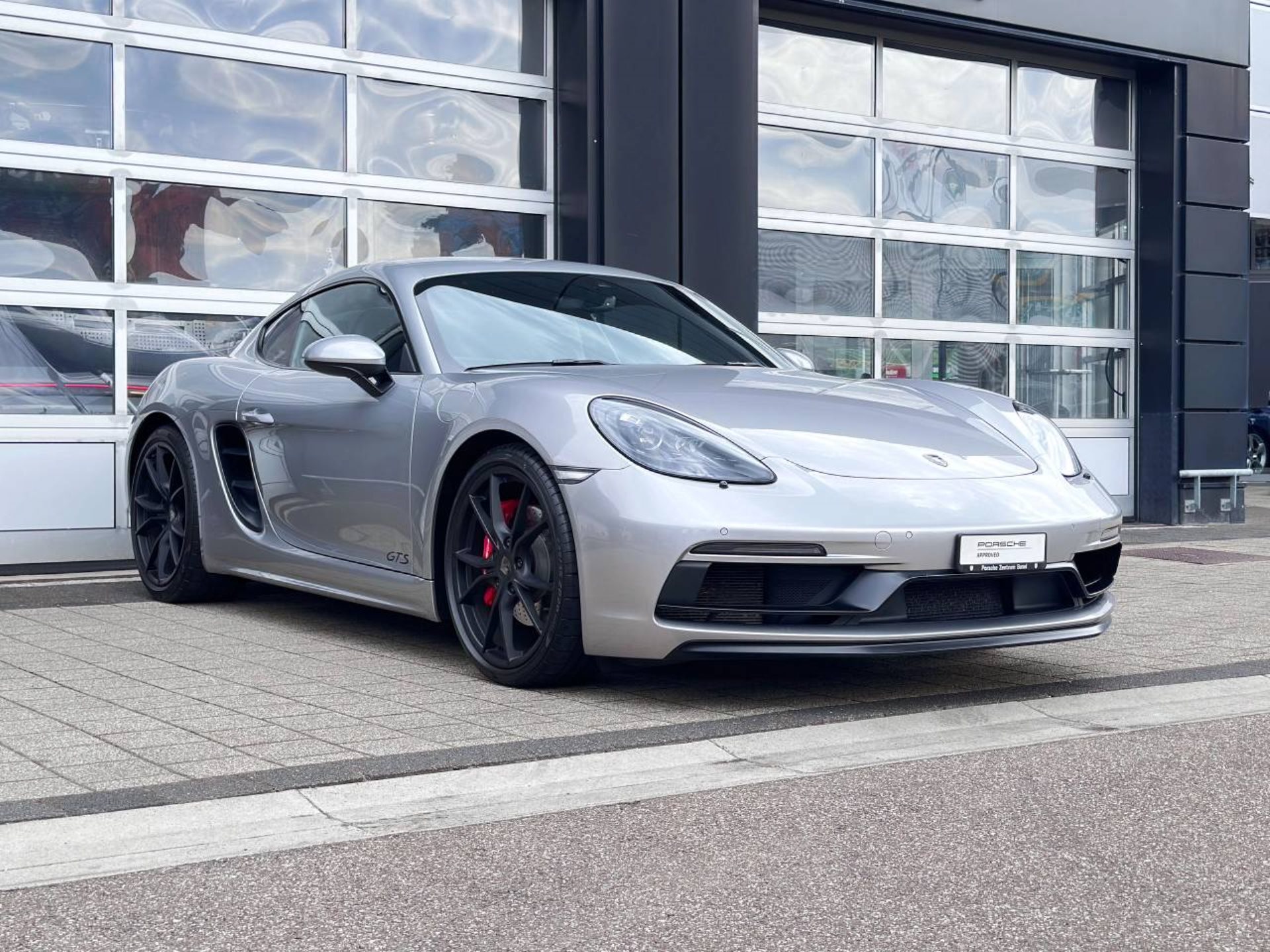 PORSCHE 718 Cayman GTS-image-12