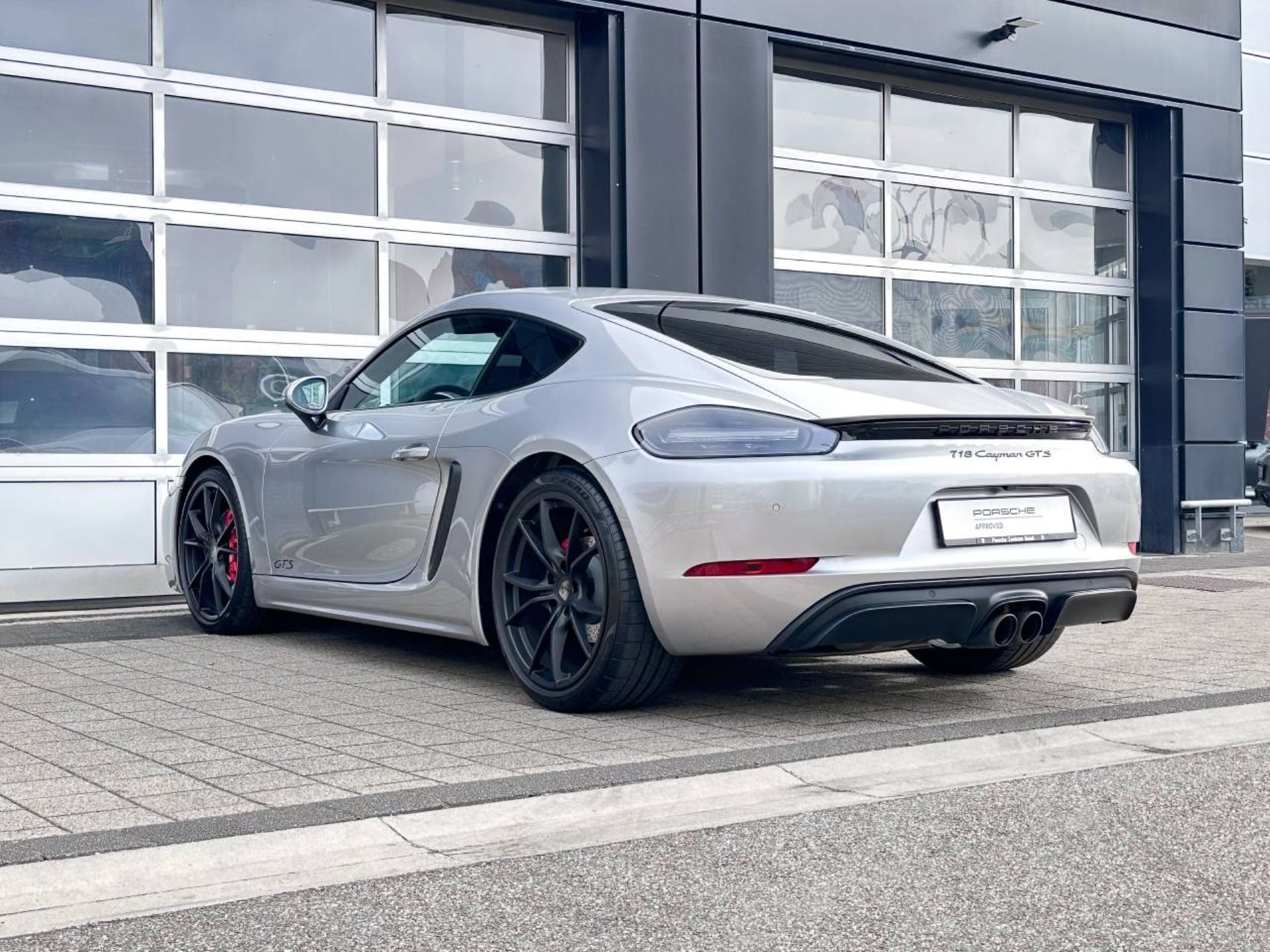 PORSCHE 718 Cayman GTS-image-9