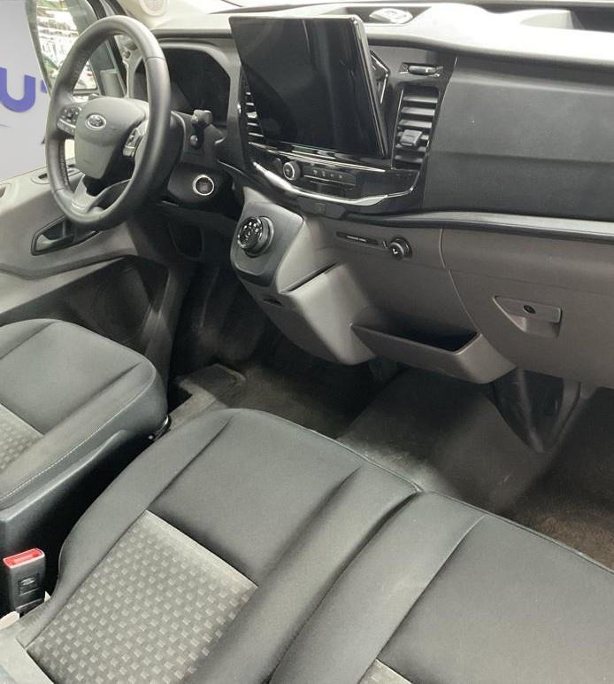 FORD E-Transit Van 350 L2 Trend RWD 68kWh-image-12
