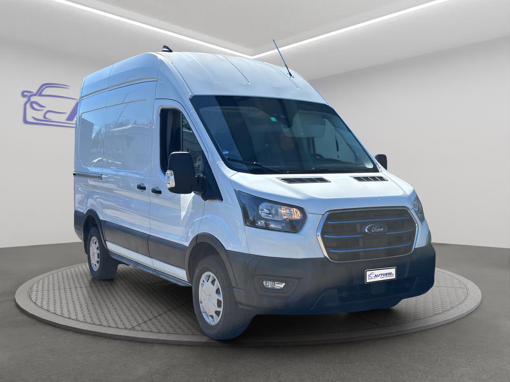FORD E-Transit Van 350 L2 Trend RWD 68kWh-image-4