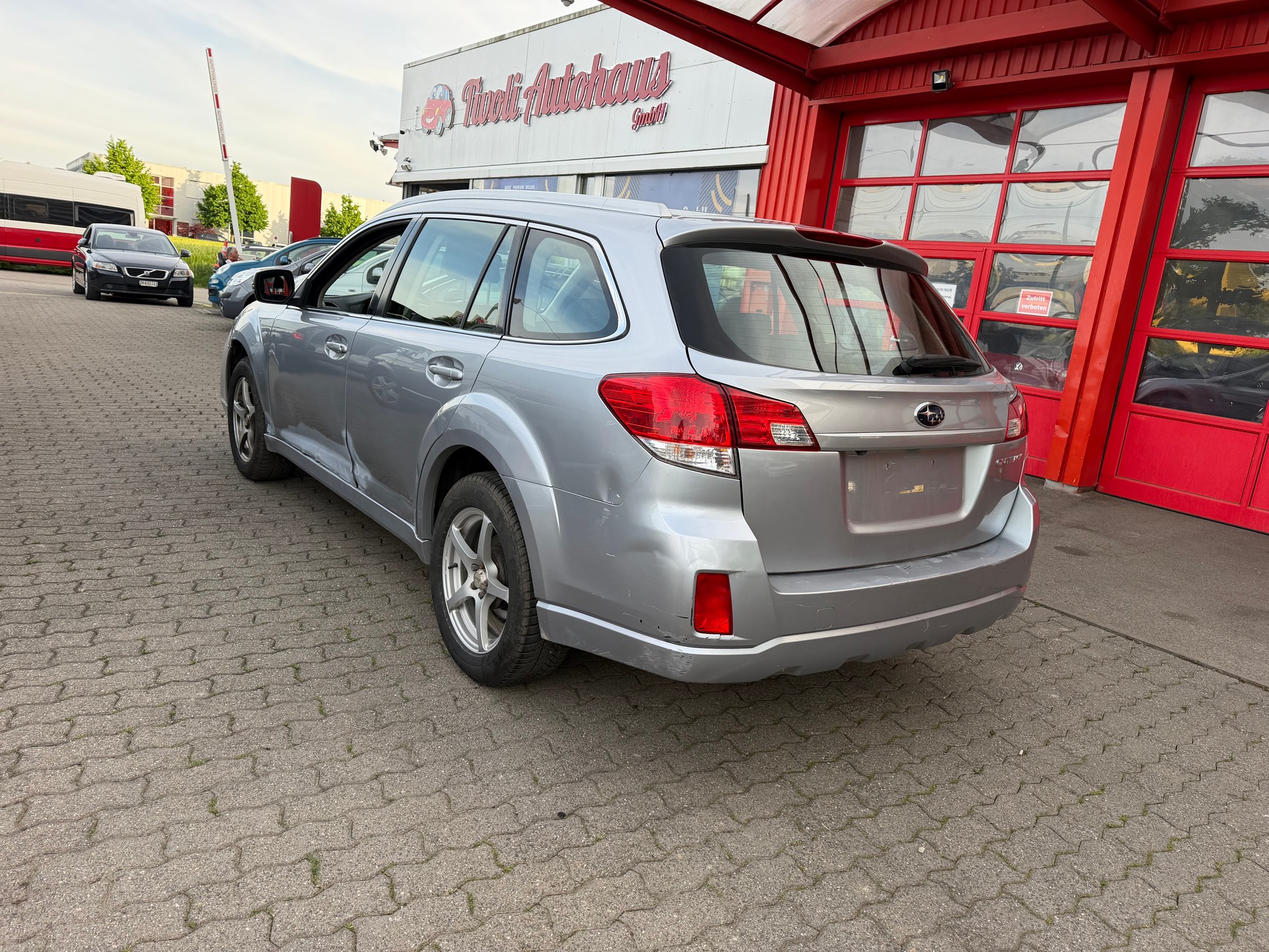 SUBARU Outback 2.5i Limited AWD Lineartronic-image-4
