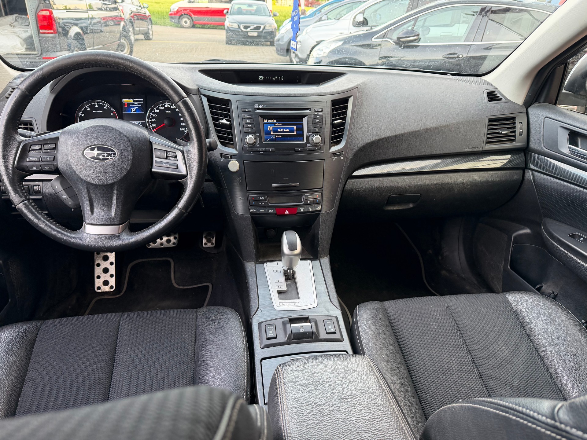 SUBARU Outback 2.5i Limited AWD Lineartronic-image-12