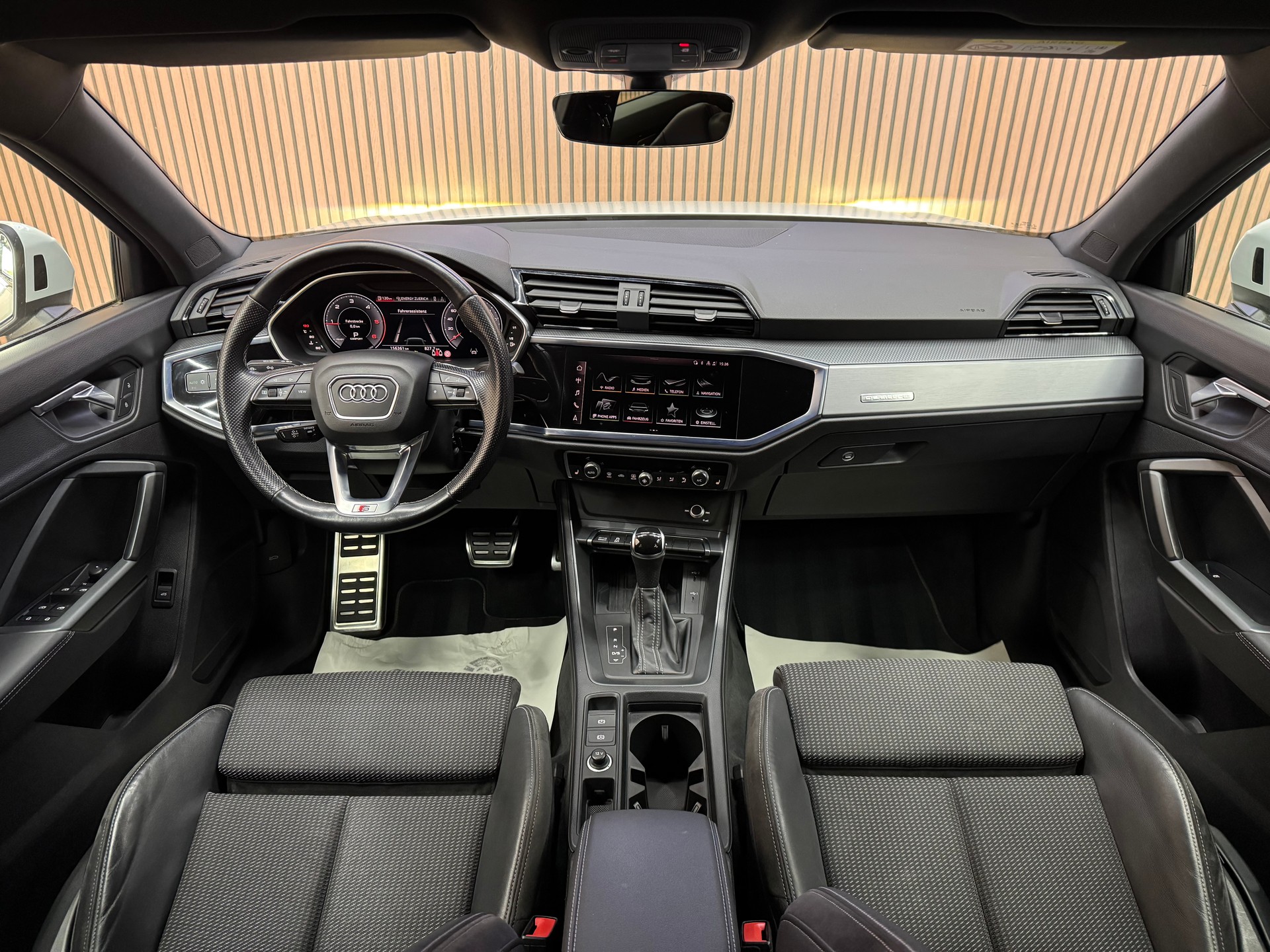 AUDI Q3 Sportback 2.0 35 TDI S line quattro S-Tronic | 1 Jahr Garantie | Facelift | *ab CHF 249.-/ Monat*-image-14