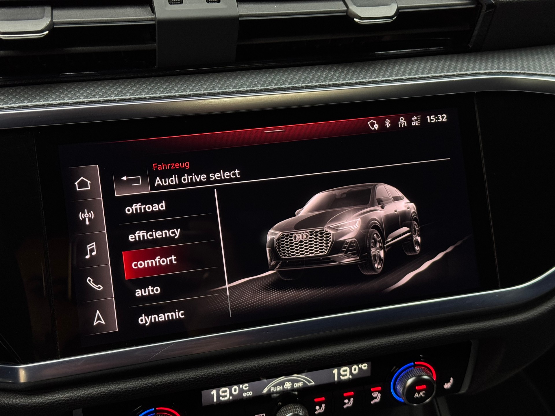 AUDI Q3 Sportback 2.0 35 TDI S line quattro S-Tronic | 1 Jahr Garantie | Facelift | *ab CHF 249.-/ Monat*-image-20