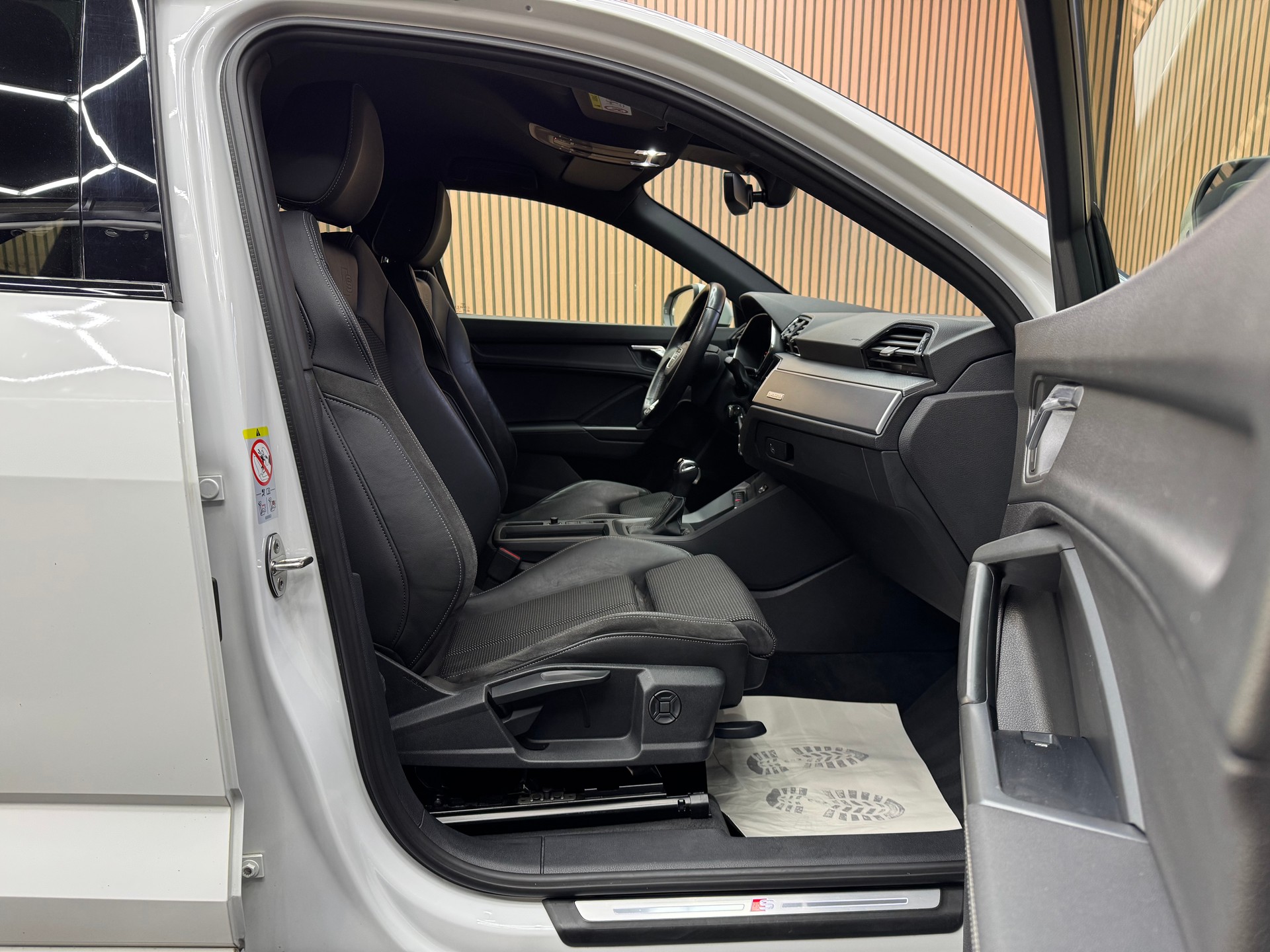AUDI Q3 Sportback 2.0 35 TDI S line quattro S-Tronic | 1 Jahr Garantie | Facelift | *ab CHF 249.-/ Monat*-image-12