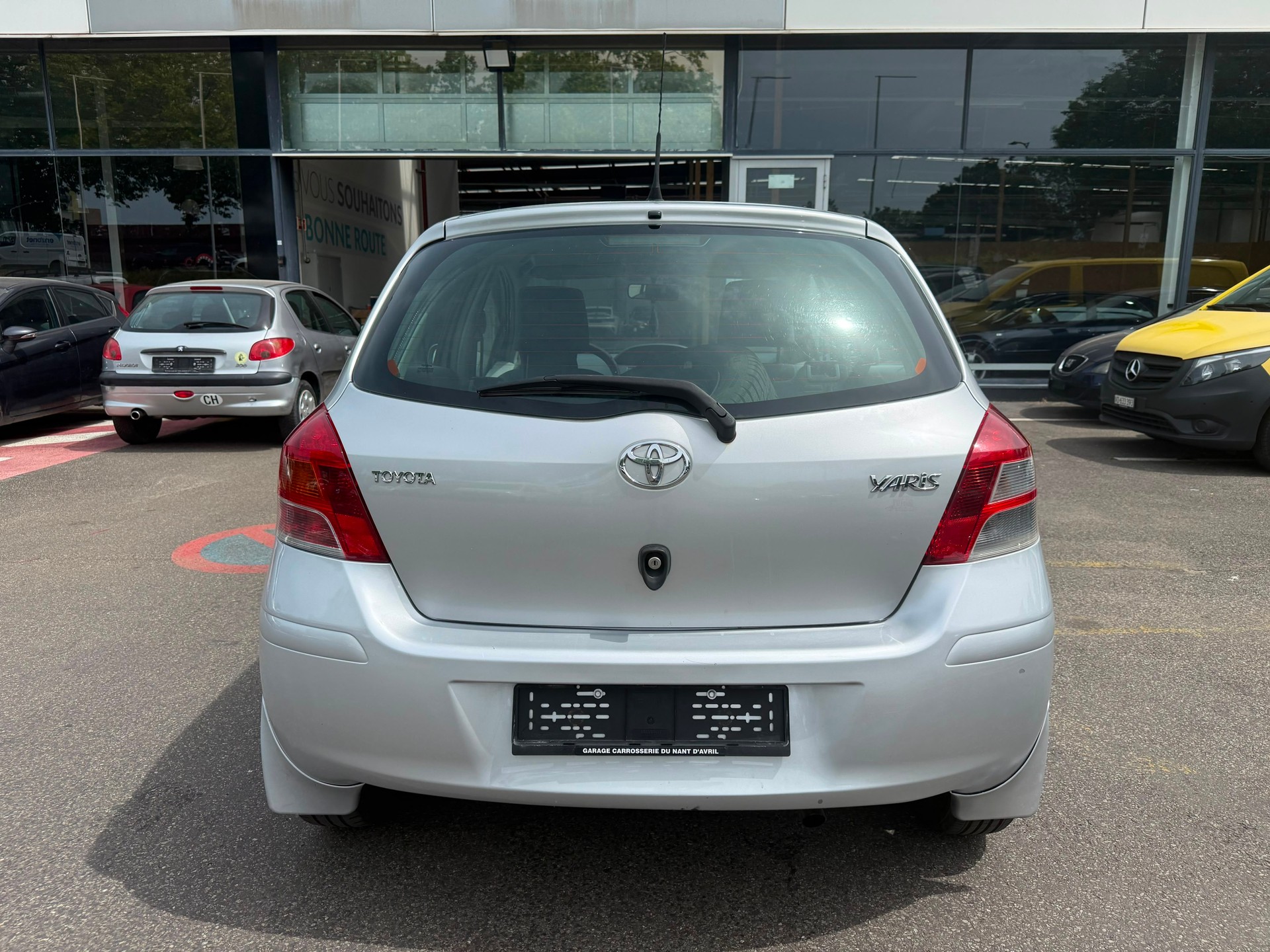 TOYOTA Yaris 1.33 Linea Sol Multimode-showroom-element-3