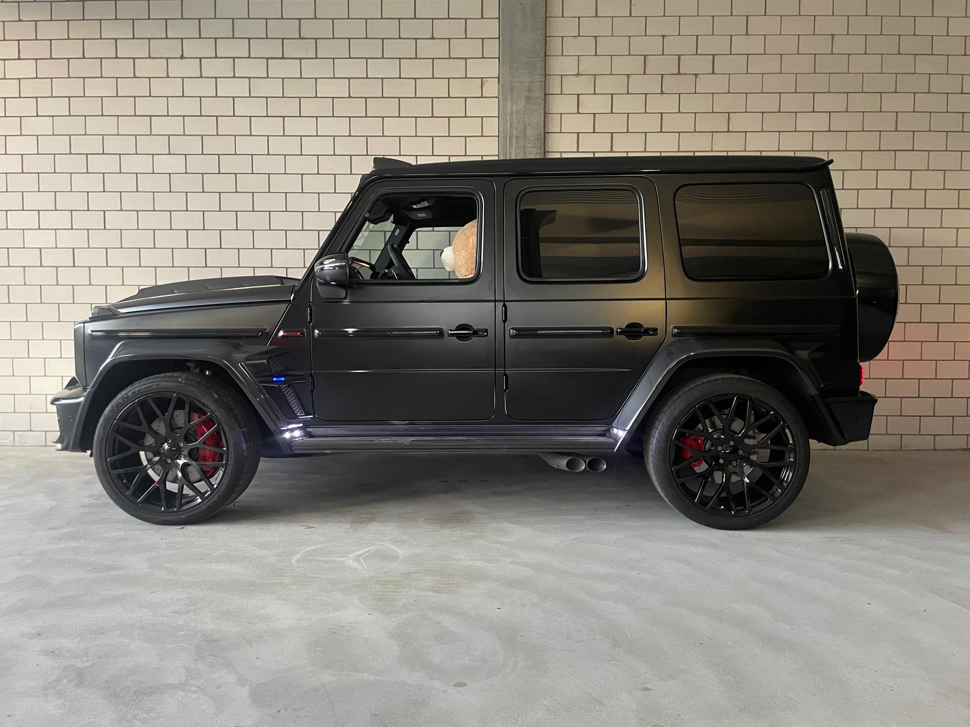 MERCEDES-BENZ G 63 AMG Edition 1 Speedshift Plus G-Tronic BRABUS Komplettumbau inkl. Wideboy Widestar G700