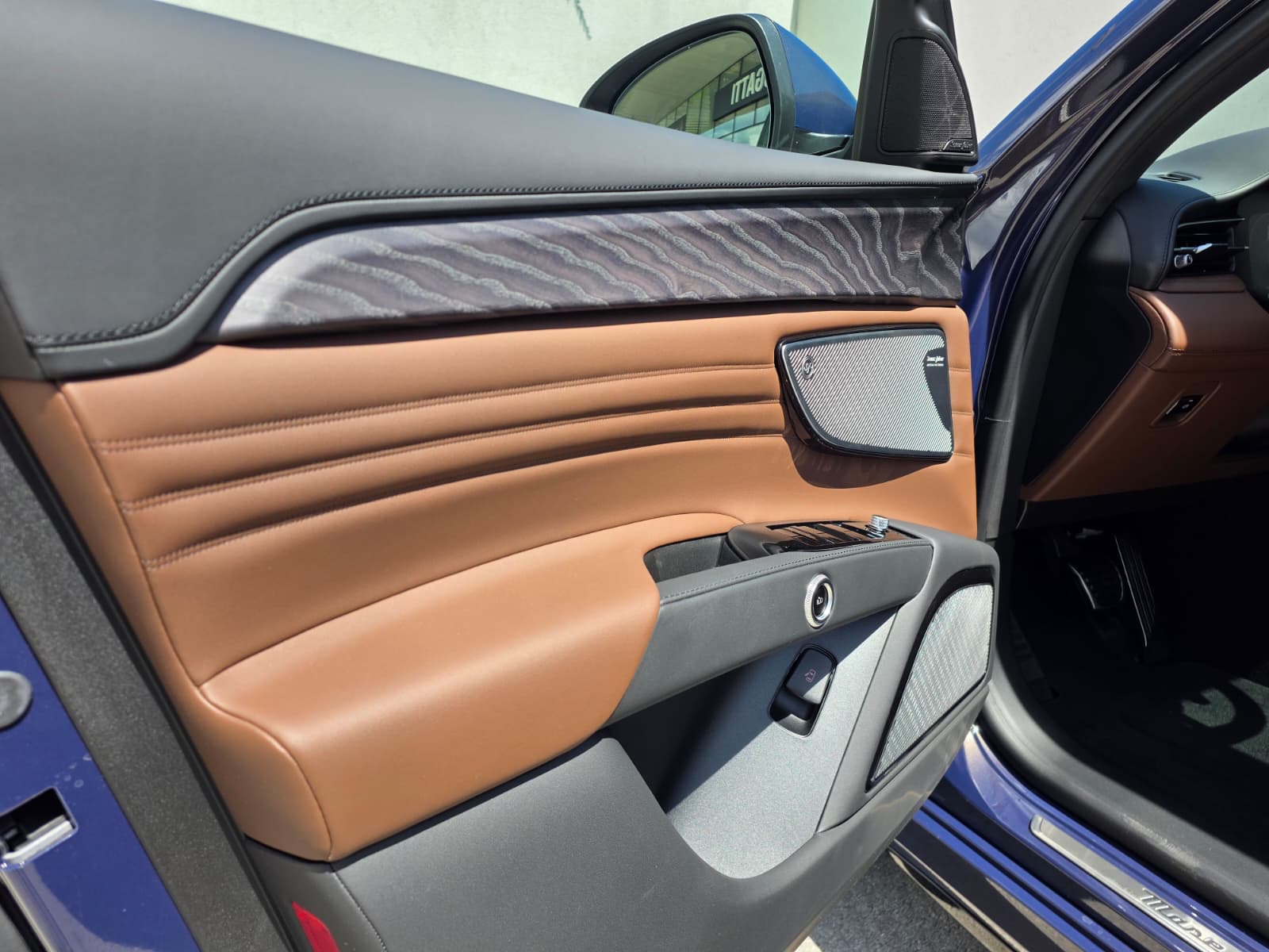 MASERATI Grecale 2.0 MHEV Modena Hybrid Automatica-image-8