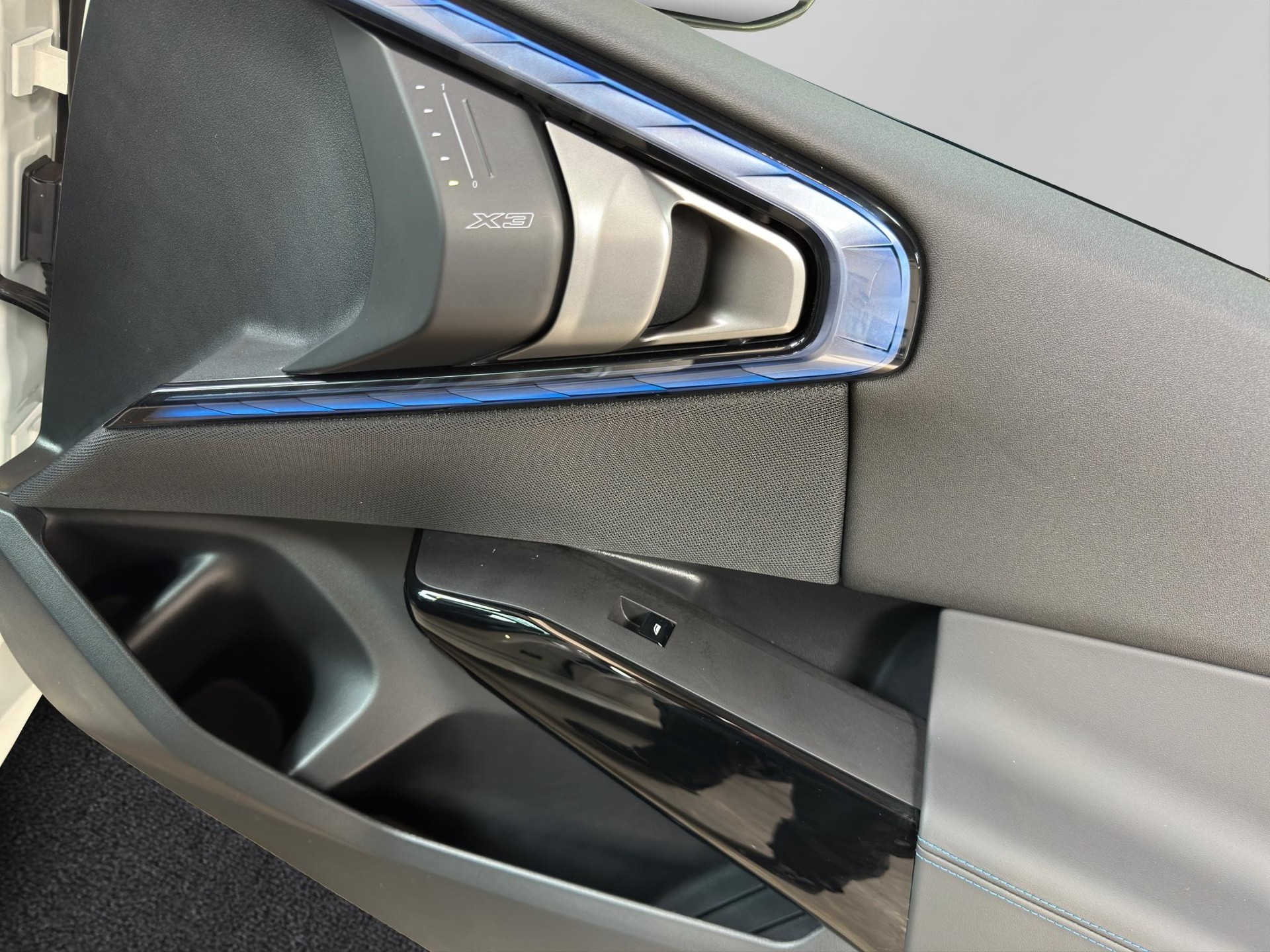 BMW X3 M50i M Sport Pro-image-18