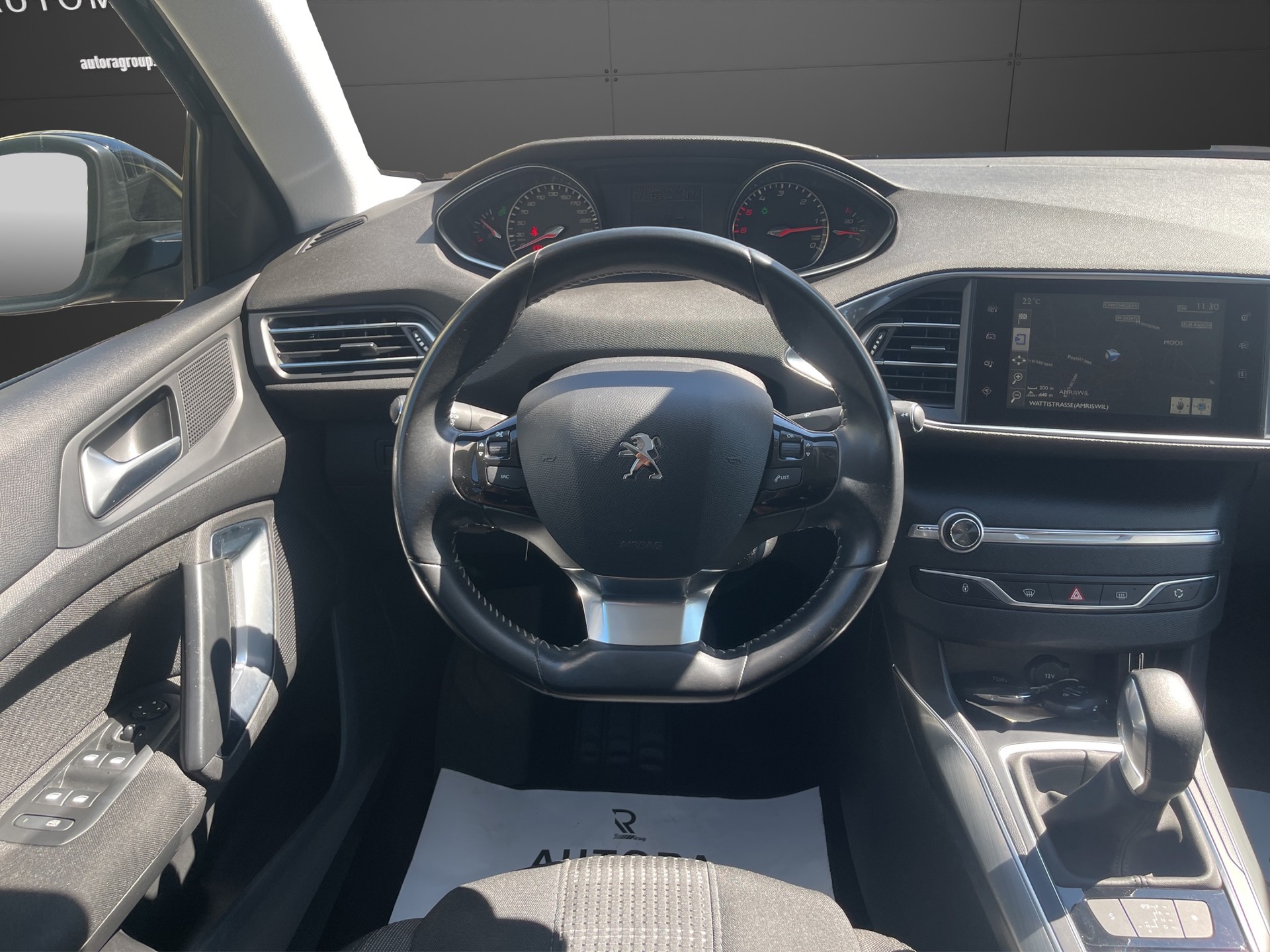 PEUGEOT 308 SW 1.6 BlueHDI Allure Automatic-image-8