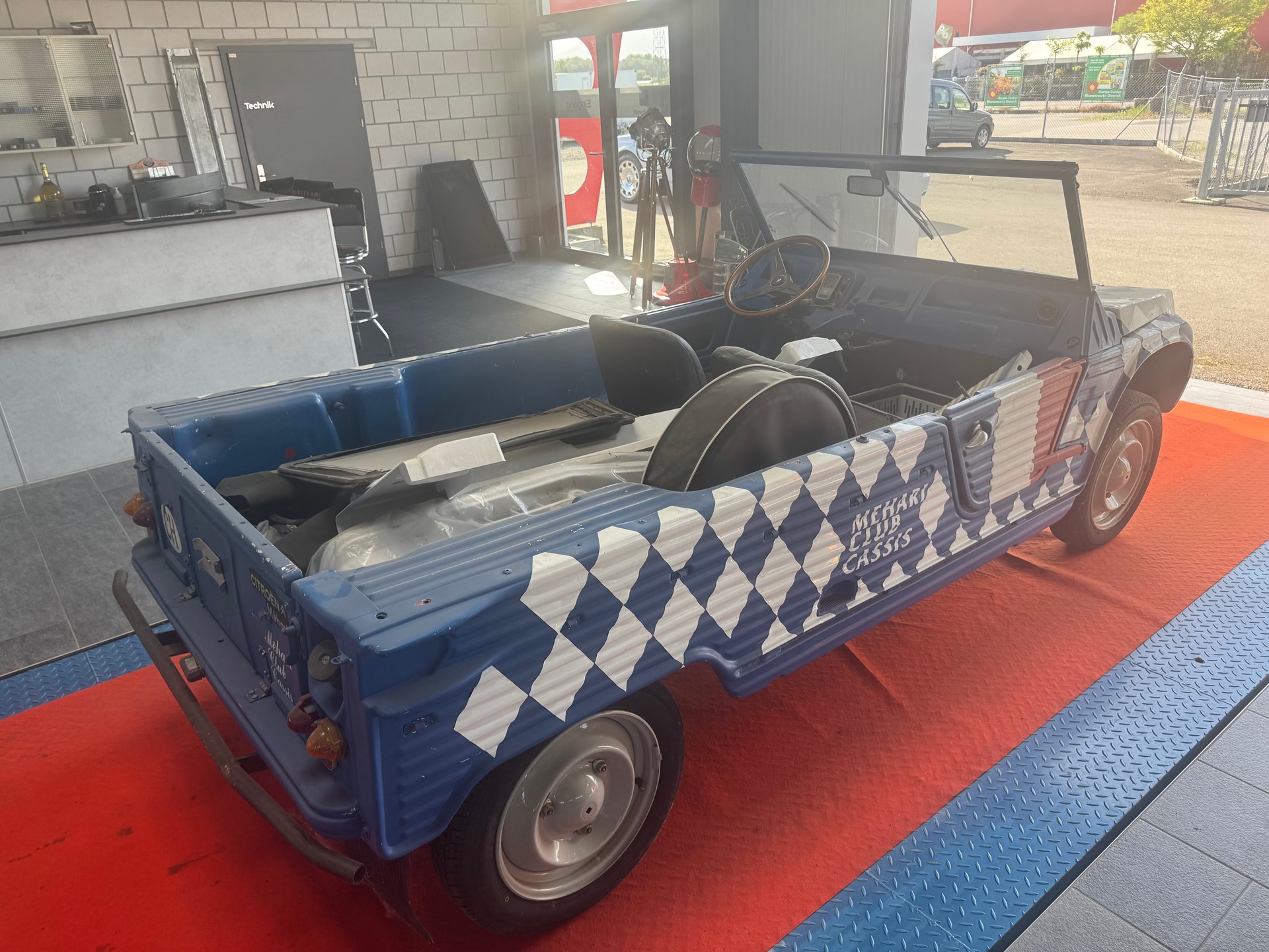 CITROEN MEHARI-showroom-element-3