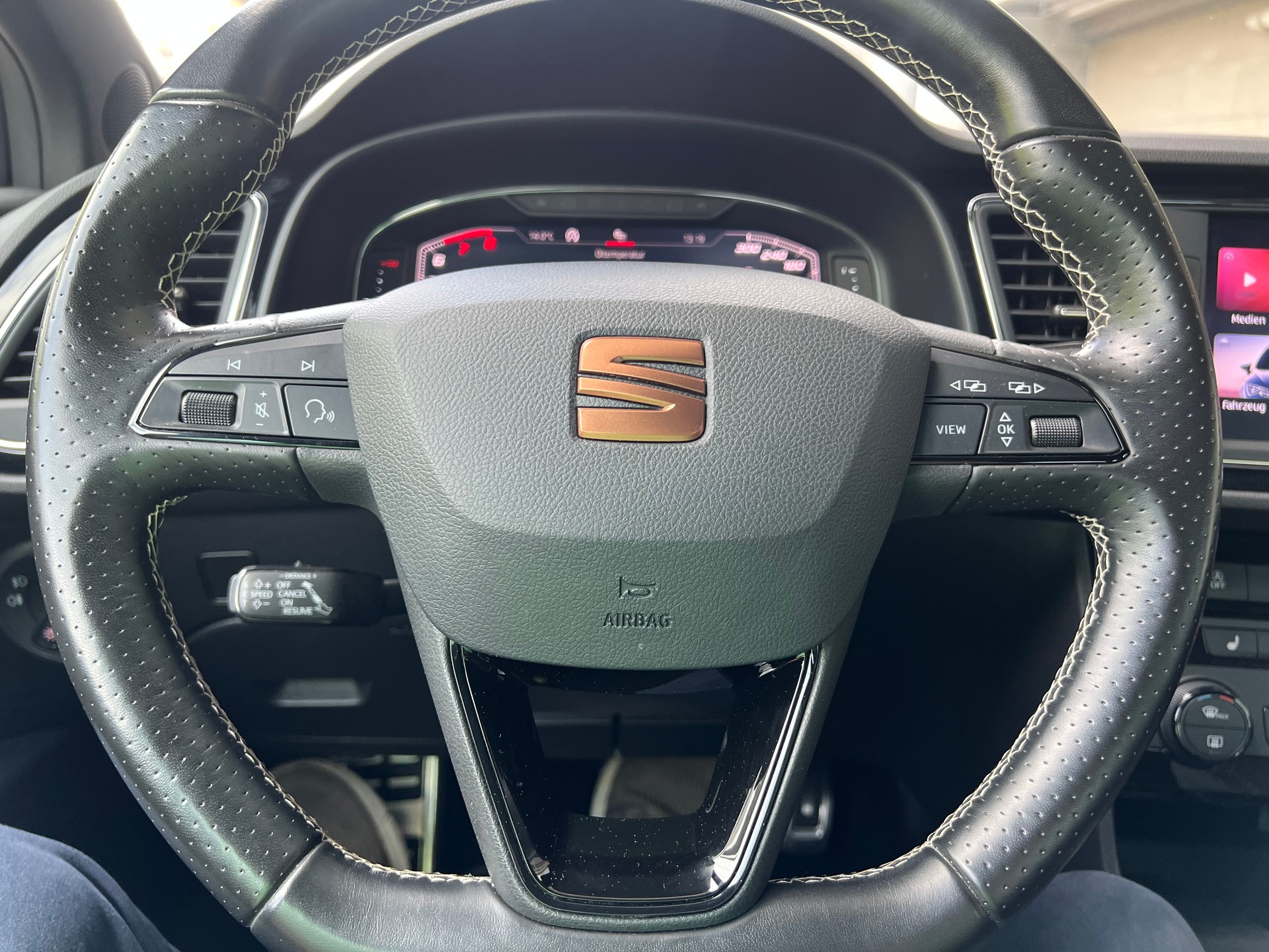 SEAT Leon ST 2.0 TSI Cupra 300 4x4 DSG* Navigation * Rückfahrtkamera * Teilleder * frisch ab MFK * 12/24 Mt. Garantie möglich ***-image-21