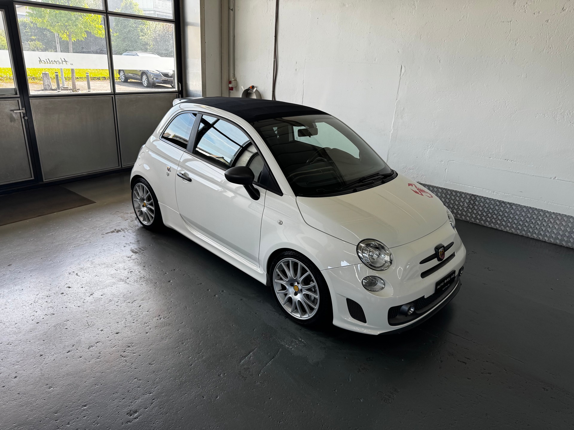 FIAT 595C 1.4 16V Turbo Abarth Competizione Dualogic