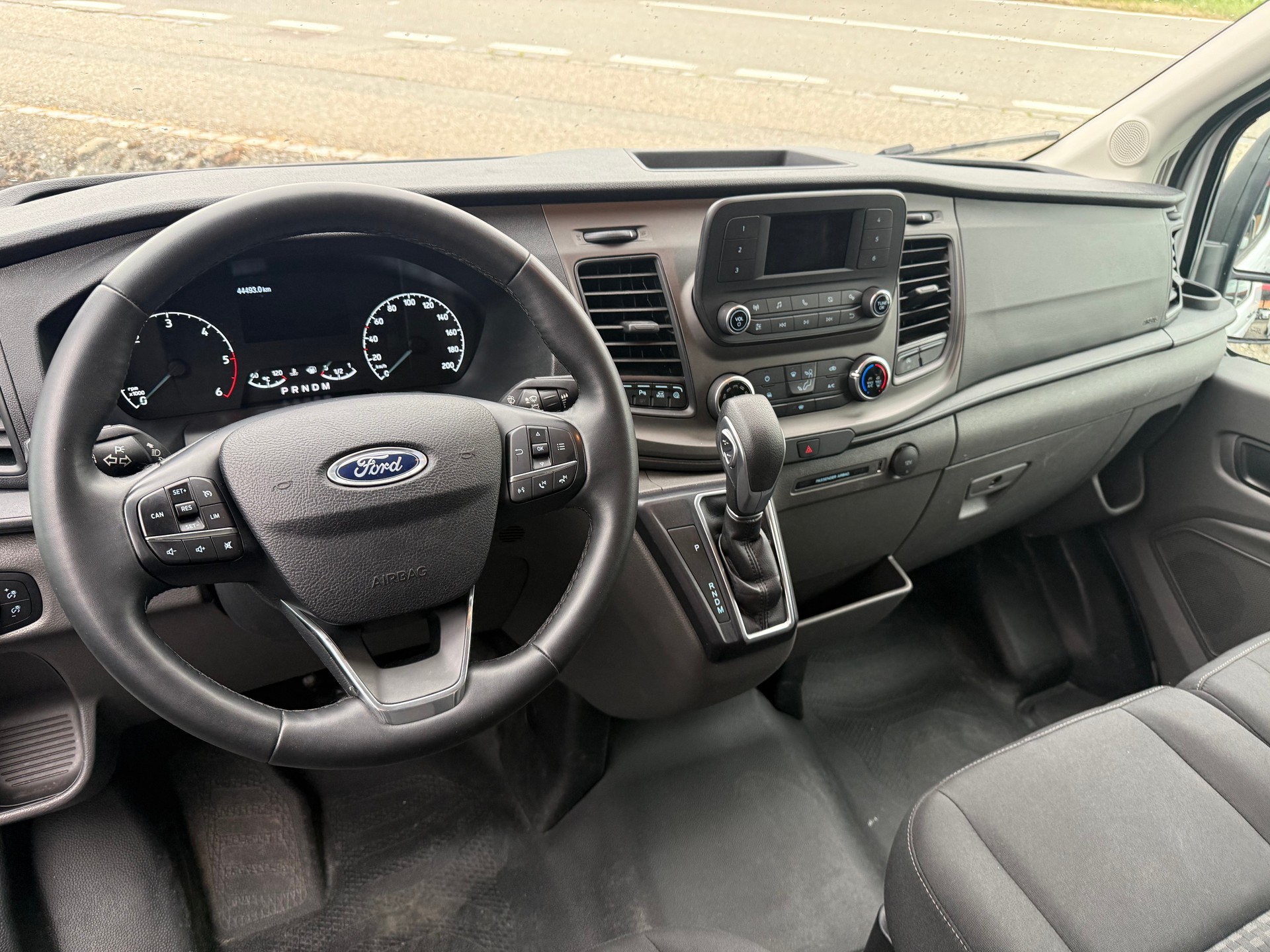 FORD Transit Van 350 L3 Trend 2.0 TDCi 130 FWD A-showroom-element-2