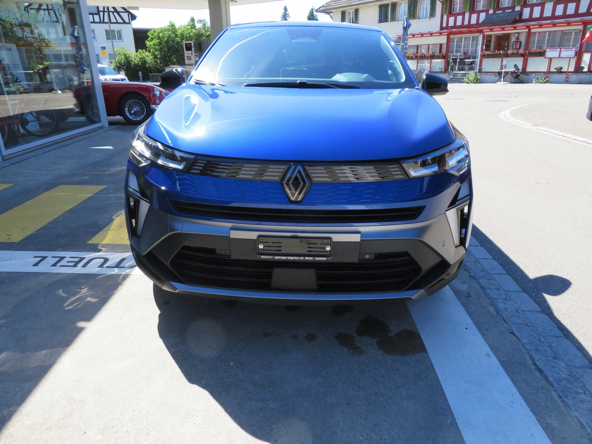 RENAULT Symbioz 1.8 E-Tech esprit Alpine-showroom-element-2