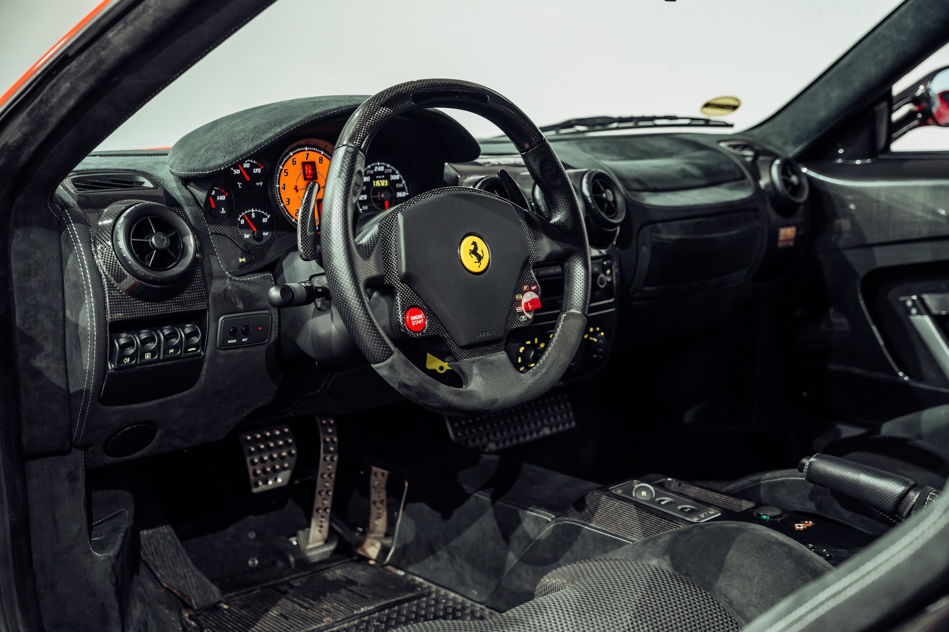 FERRARI F430 Scuderia-image-22