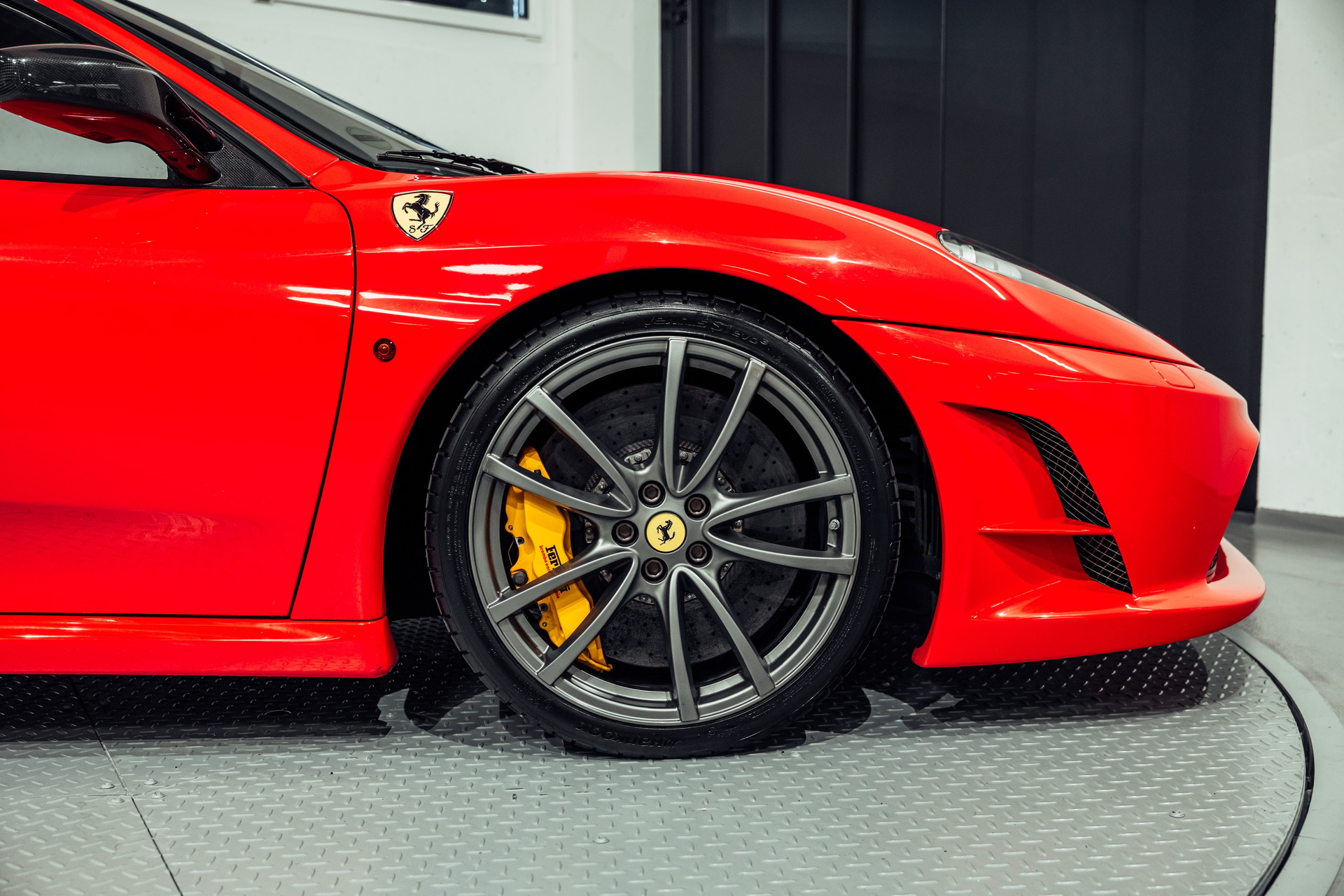 FERRARI F430 Scuderia-image-7
