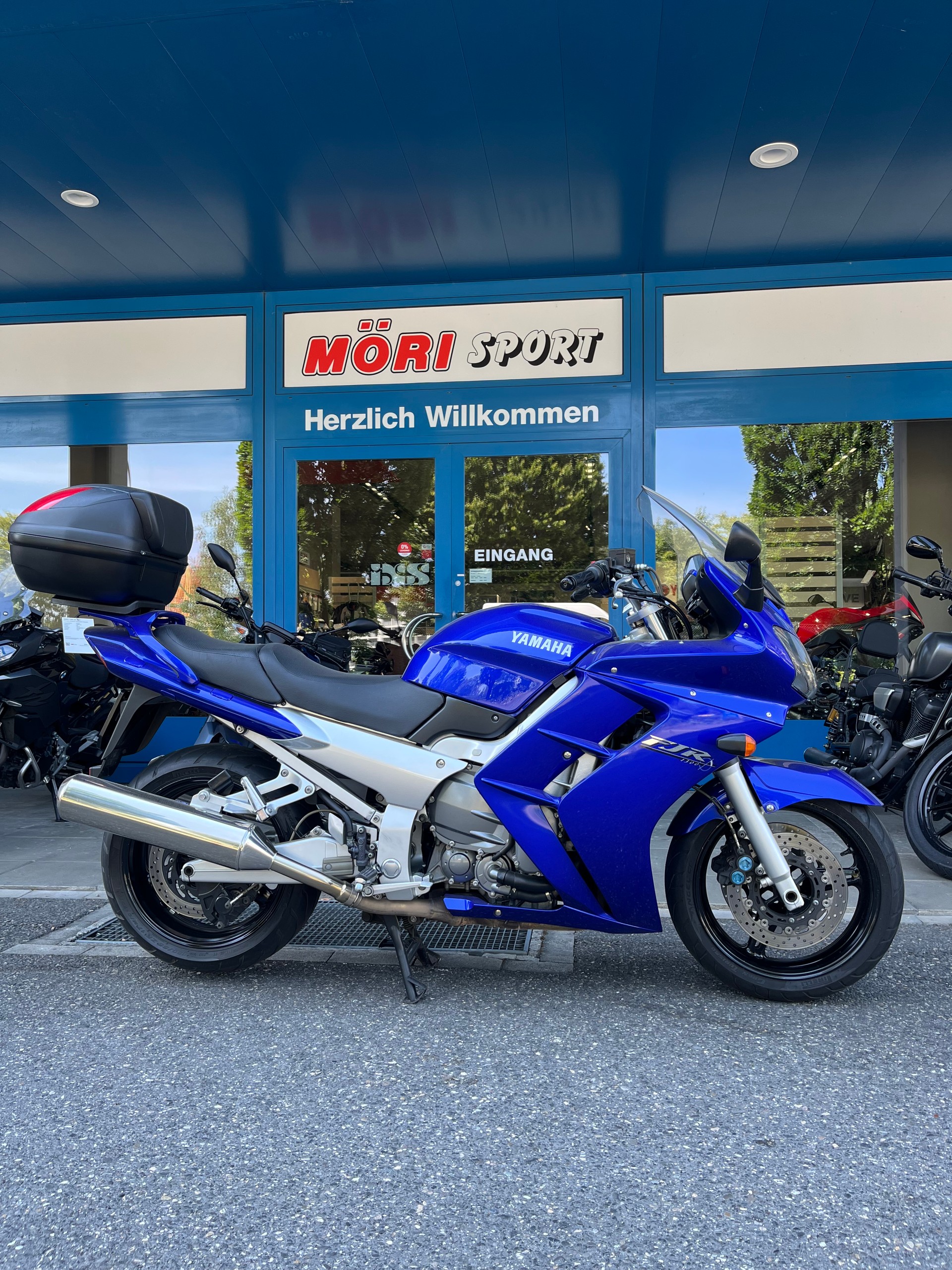 YAMAHA FJR 1300-image-0