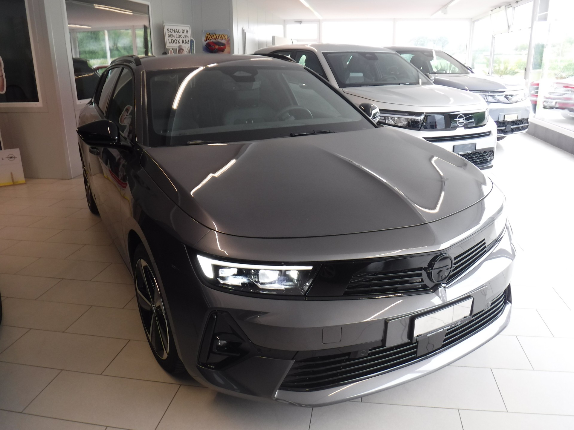 OPEL Astra Sports Tourer 1.6 PHEV Turbo GS A-image-1