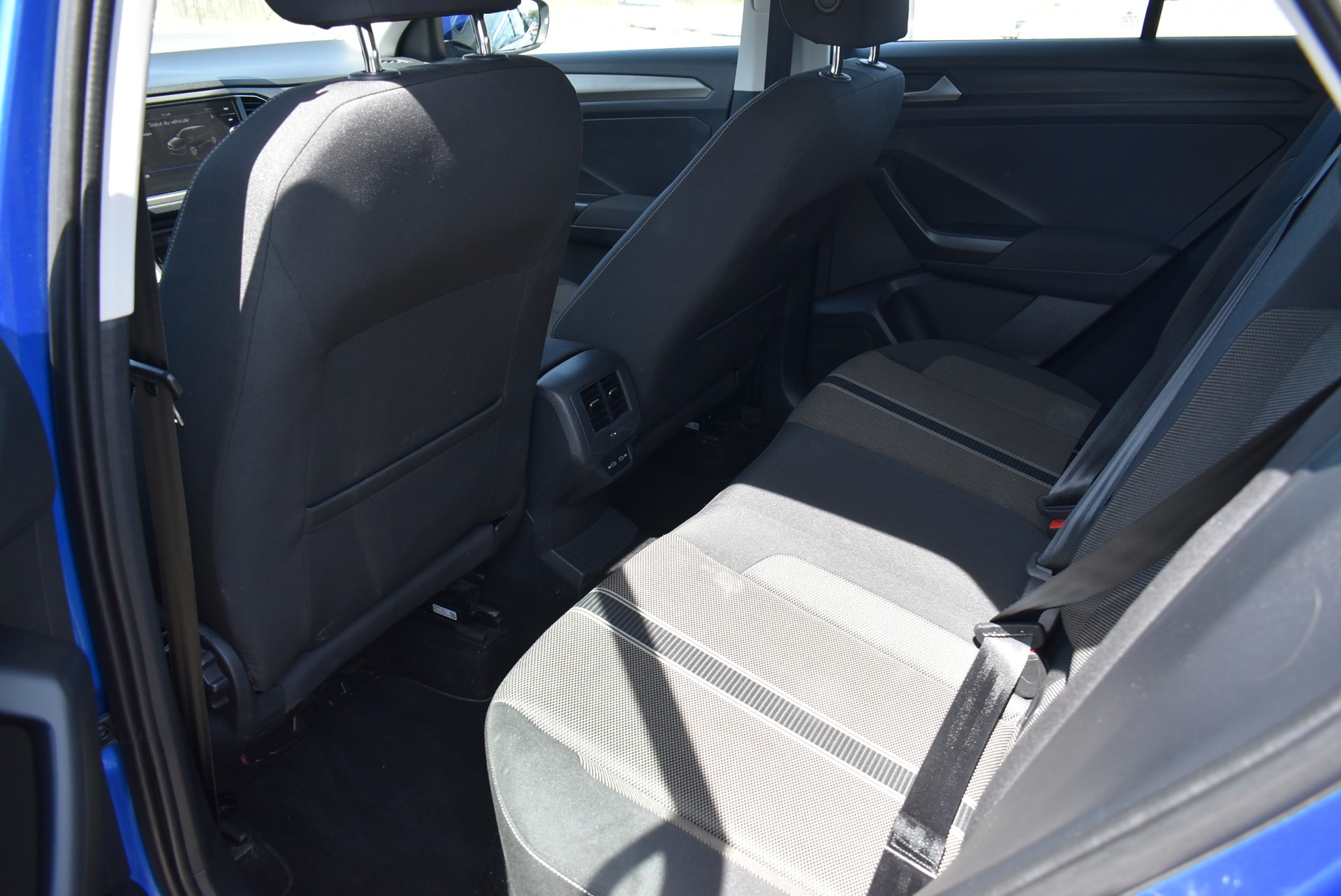 VW T-Roc 1.5 TSI EVO Advance DSG-image-8