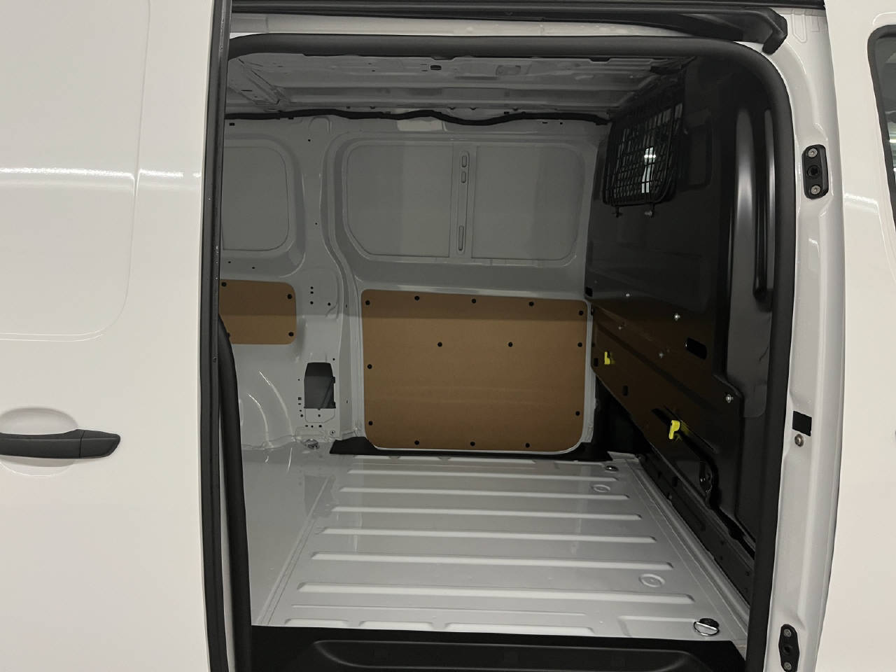 OPEL Vivaro Cargo 1.5 D 120 Energize Your Business S/S-image-13