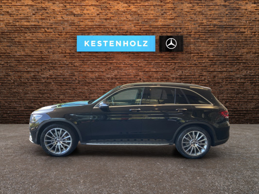 MERCEDES-BENZ GLC 200 AMG Line 4Matic-showroom-element-3