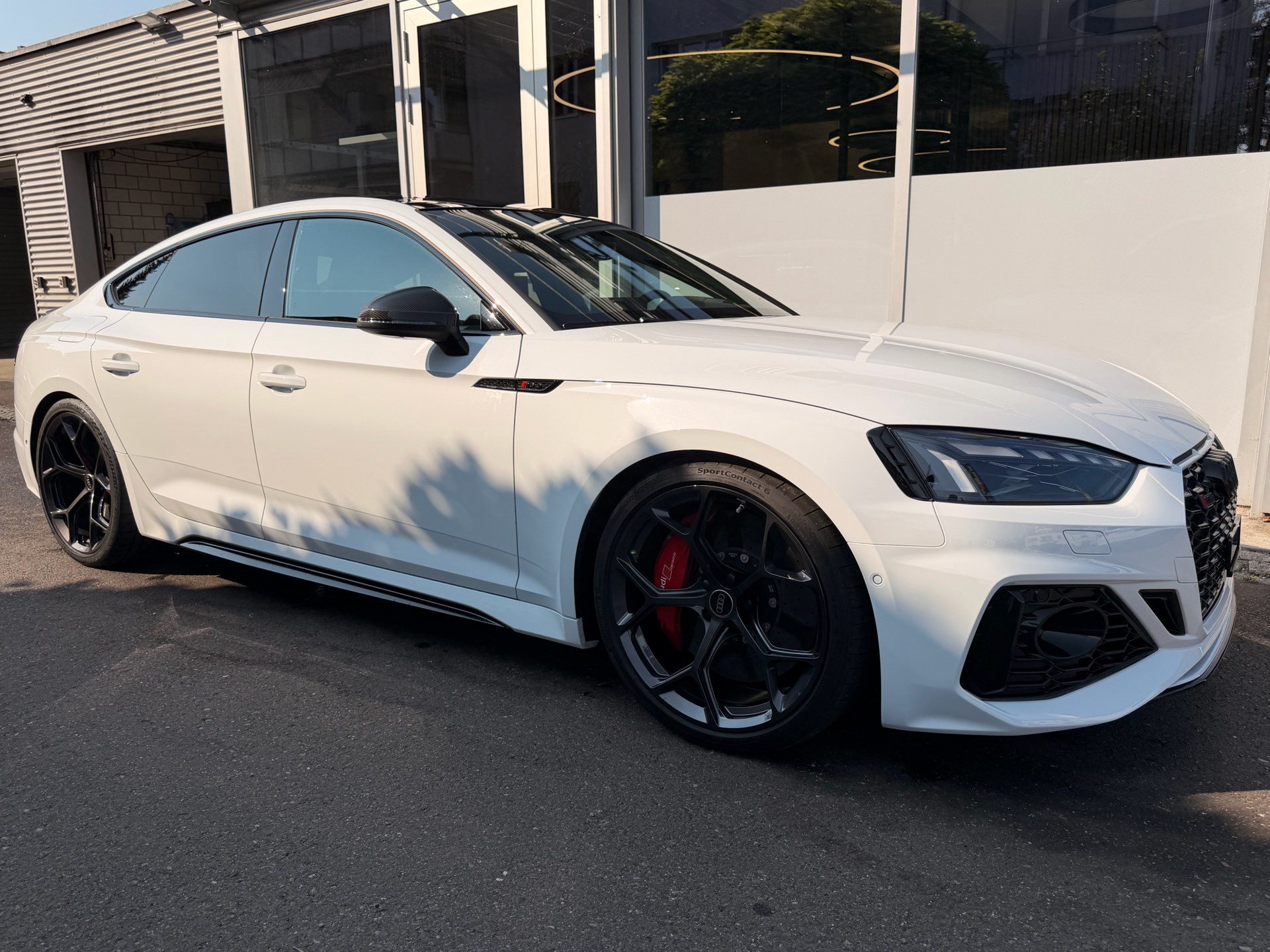 AUDI RS5 Sportback 2.9 TFSI 470 PS *** PERFORMANCE EDITION & 4 JAHRE WERKSGARANTIE ***-showroom-element-2