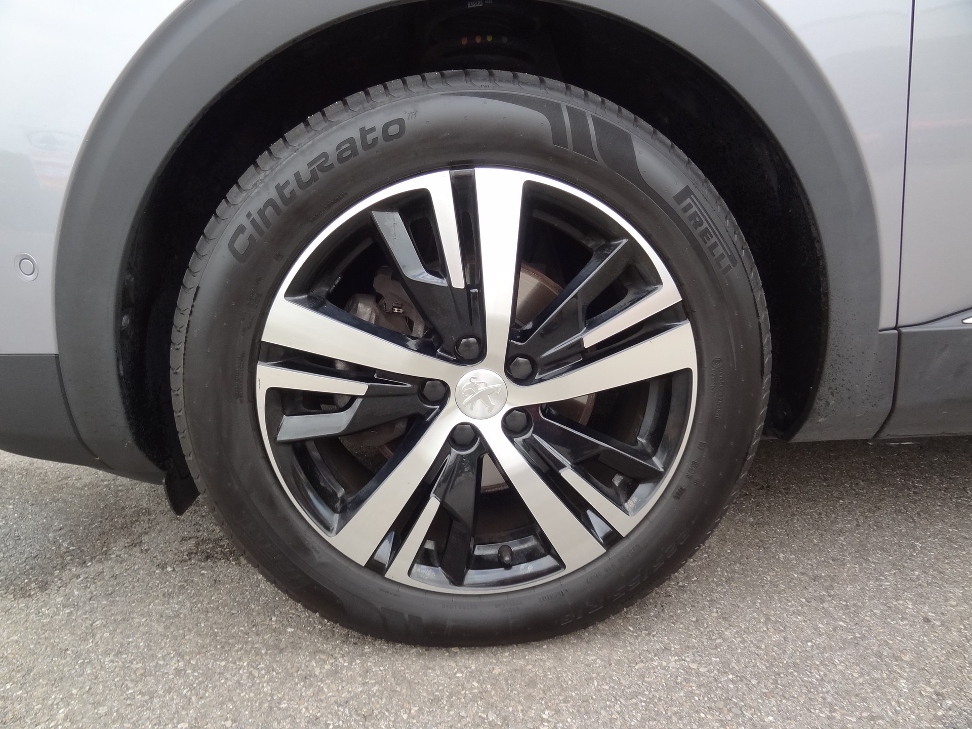 PEUGEOT 3008 1.5 BlueHDi GT EAT8-showroom-element-1
