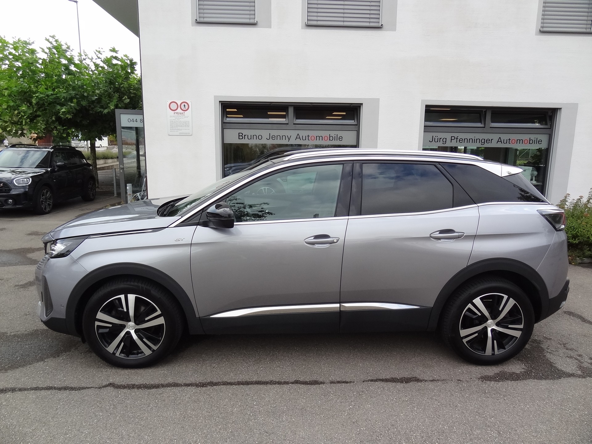 PEUGEOT 3008 1.5 BlueHDi GT EAT8-showroom-element-2