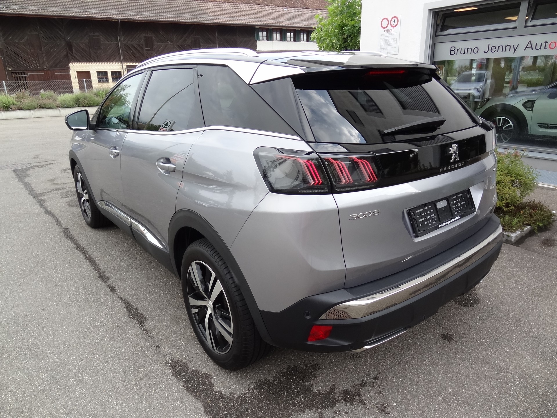 PEUGEOT 3008 1.5 BlueHDi GT EAT8-showroom-element-3