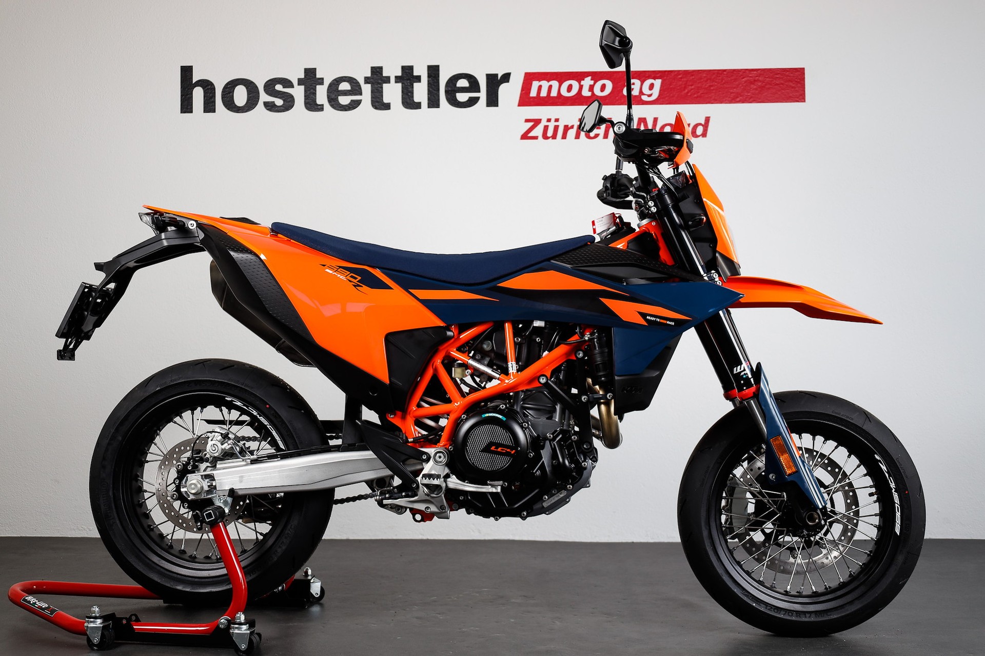 KTM 690 SMC R-image-1