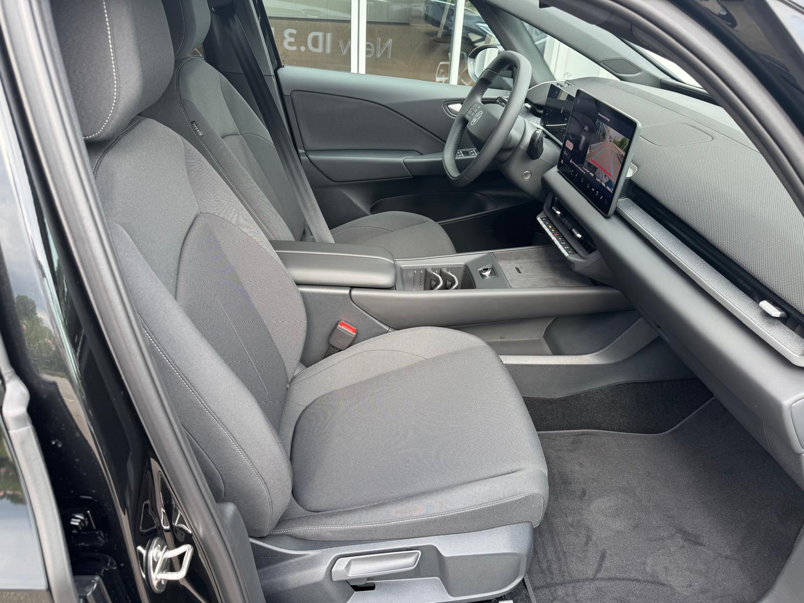 VW ID.3 Neo 50 kWh 170PS Life-image-2