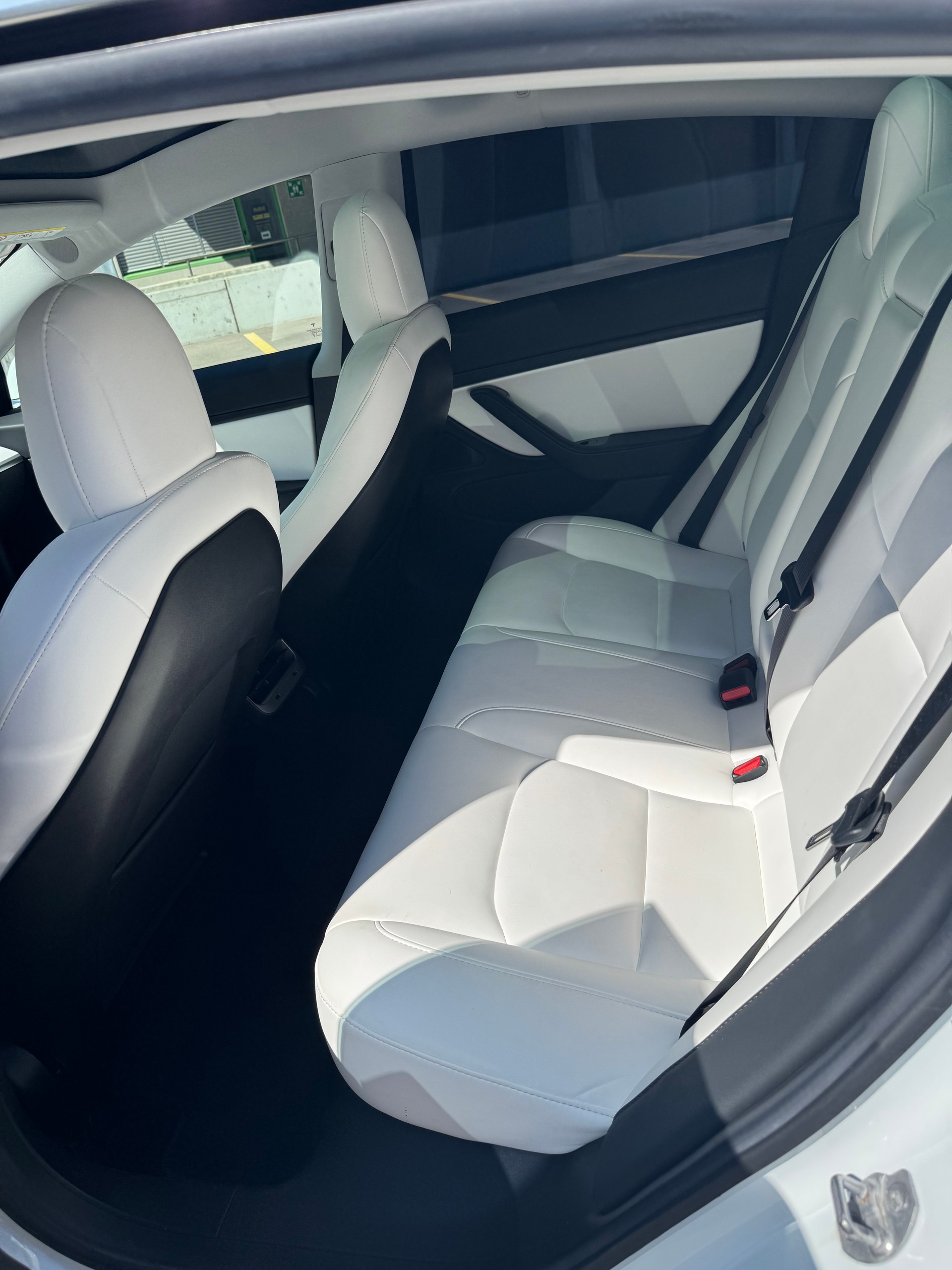 TESLA TESLA Model 3 Performance Dual Motor AWD-image-7