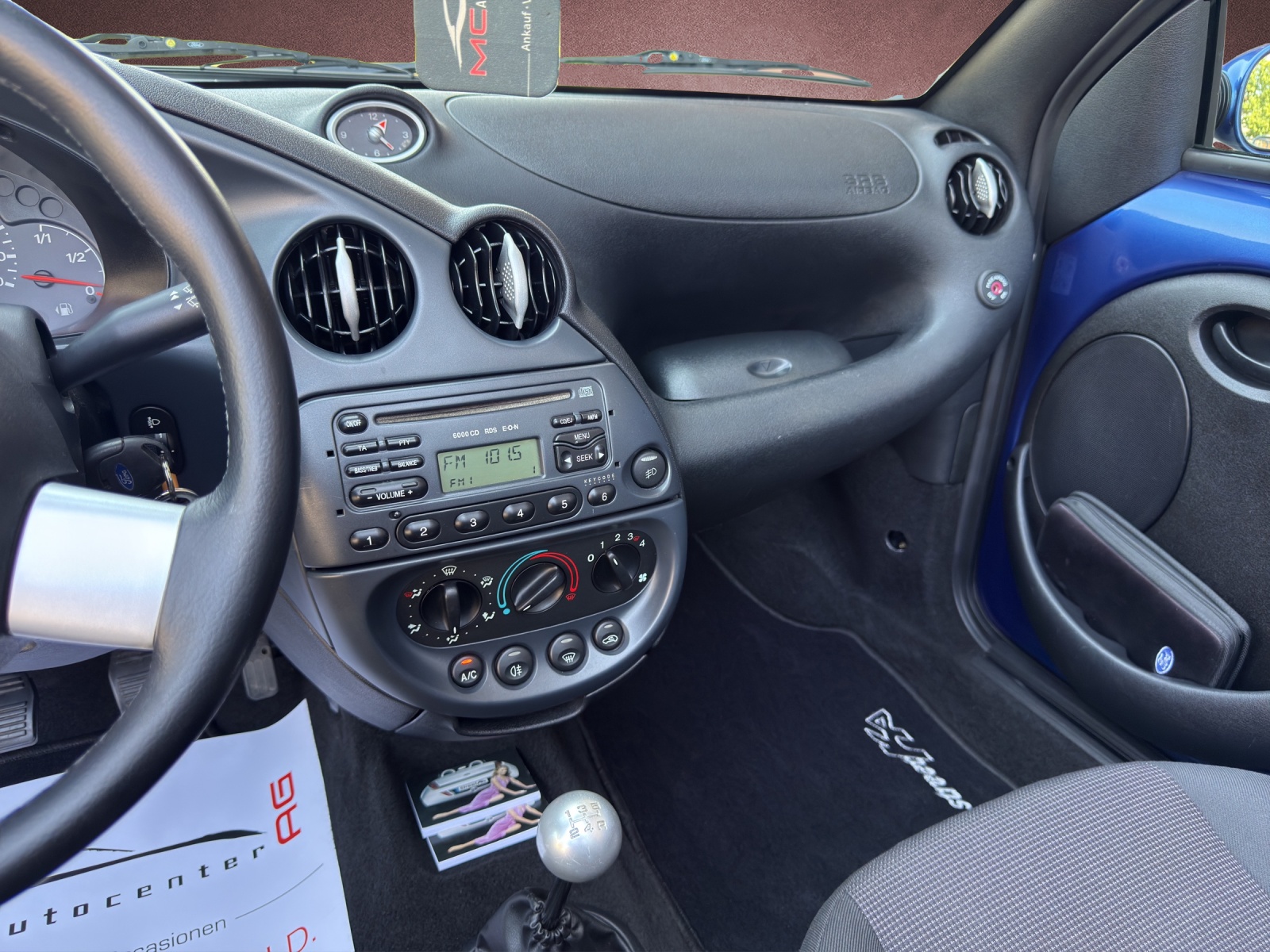FORD Streetka 1.6 (Luxury)-image-11