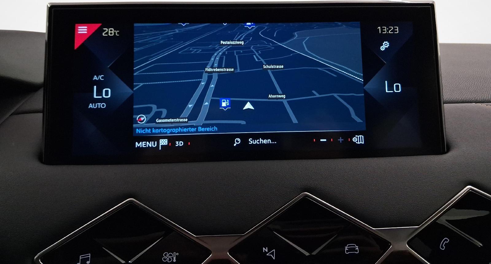 DS AUTOMOBILES 3 Crossback 1.2 PureTech 155 Bastille-image-12
