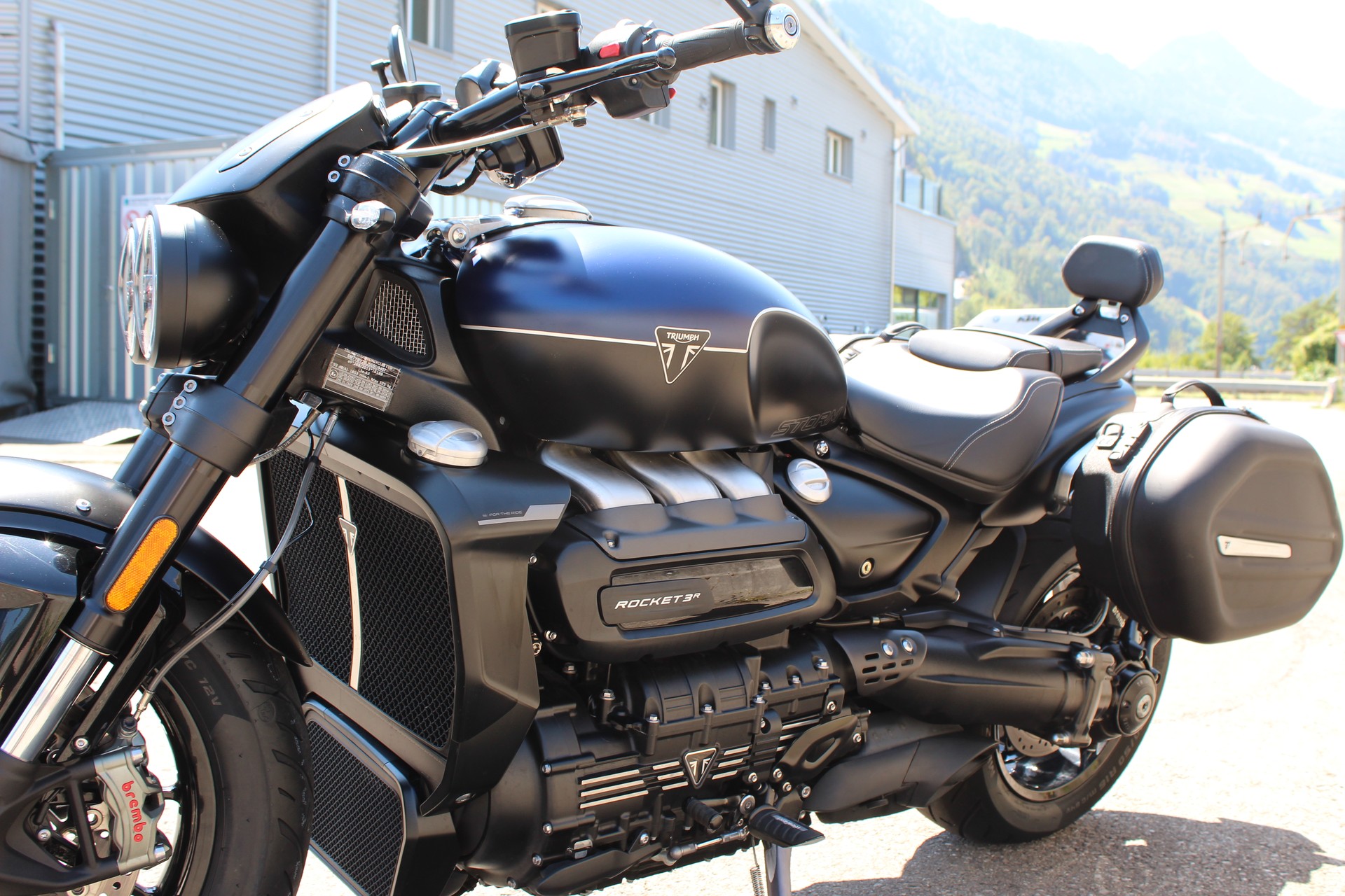 TRIUMPH Rocket 3 R Storm-image-6