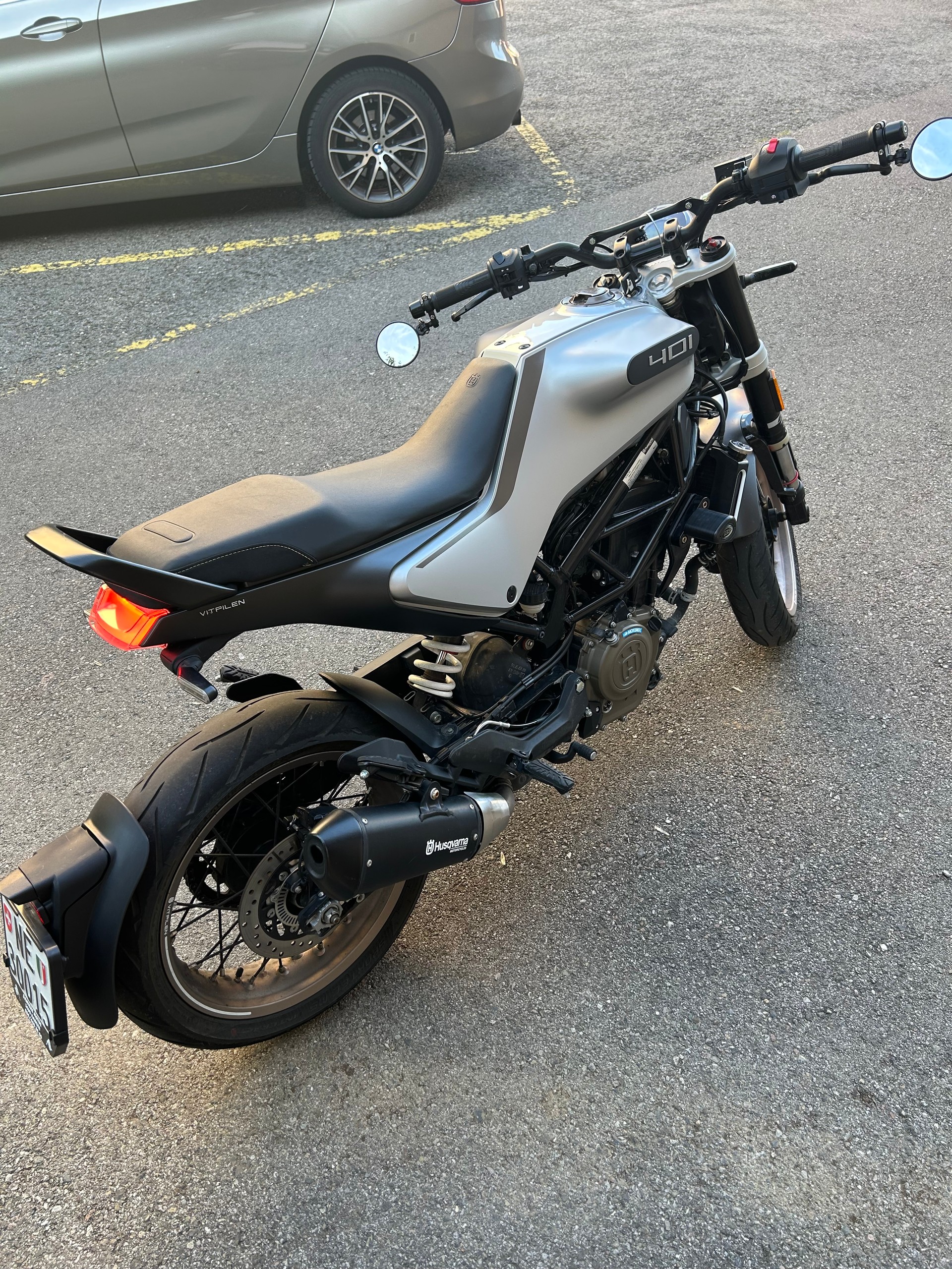 HUSQVARNA Vitpilen 401-image-2