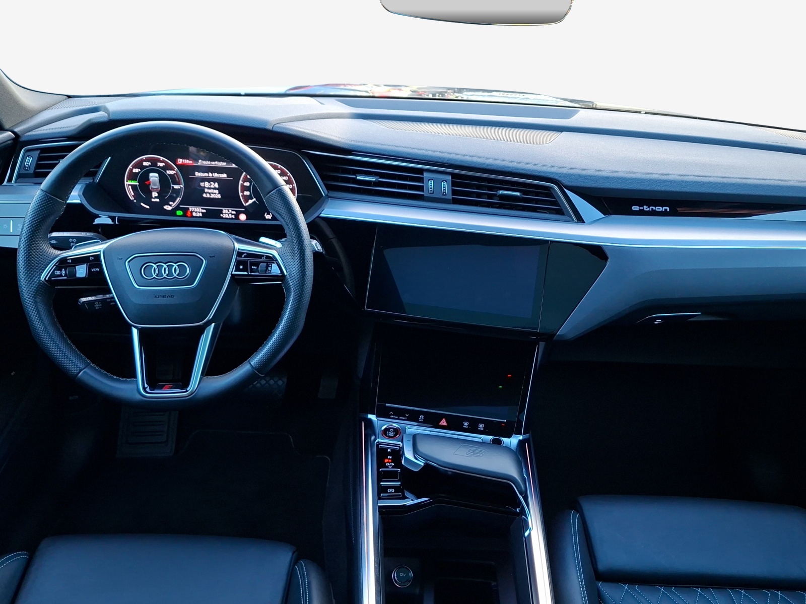 AUDI e-tron S quattro-image-8