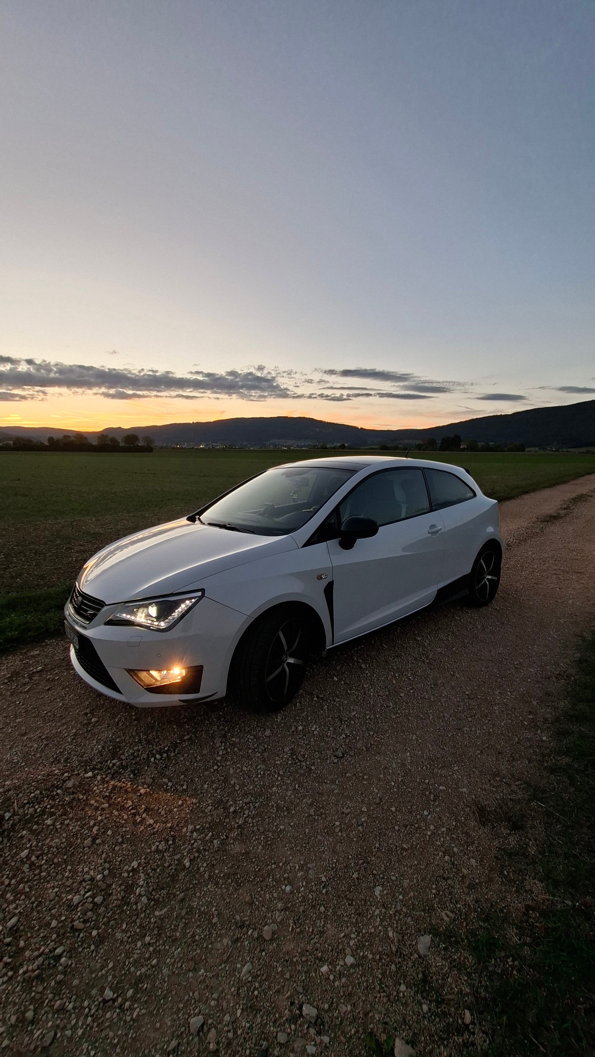 SEAT 1.4 TSI 180 Cupra DSG-image-6