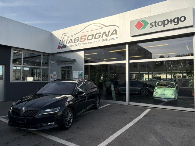 SKODA Superb Combi 2.0 TDI 190 SportLine 4x4 DSG-image-4