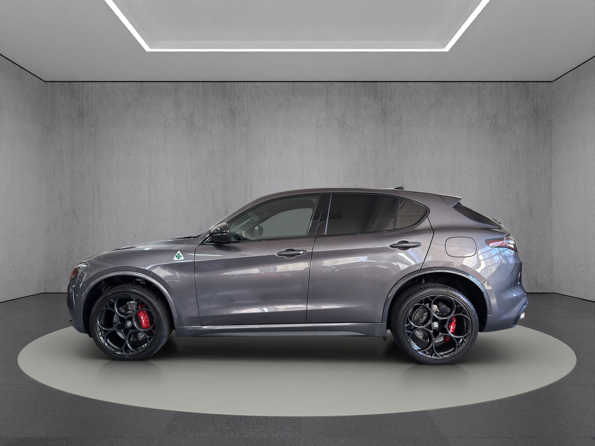 ALFA ROMEO Stelvio 2.9 V6 Quadrifoglio Pack Sky Q4 AT8 "Panodach-ADAS Plus-21"Alufelgen"-showroom-element-2