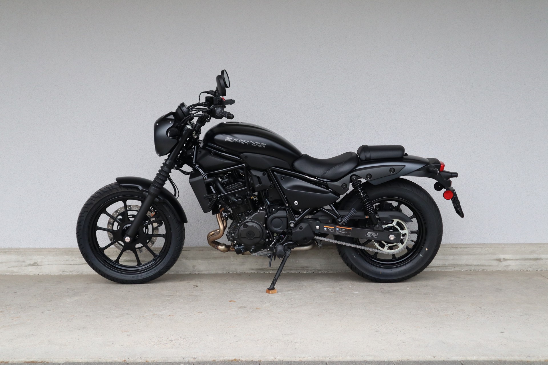 KAWASAKI Eliminator 500 SE-image-3