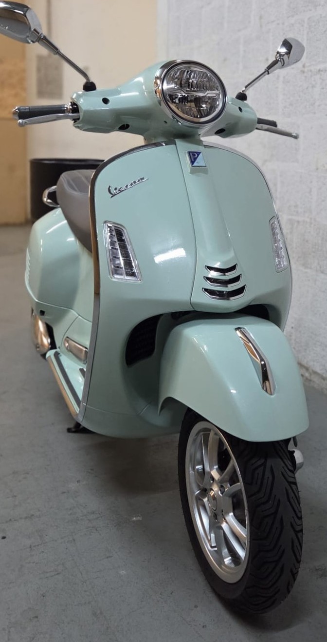 PIAGGIO Vespa GTS 310 RST E5+-showroom-element-1