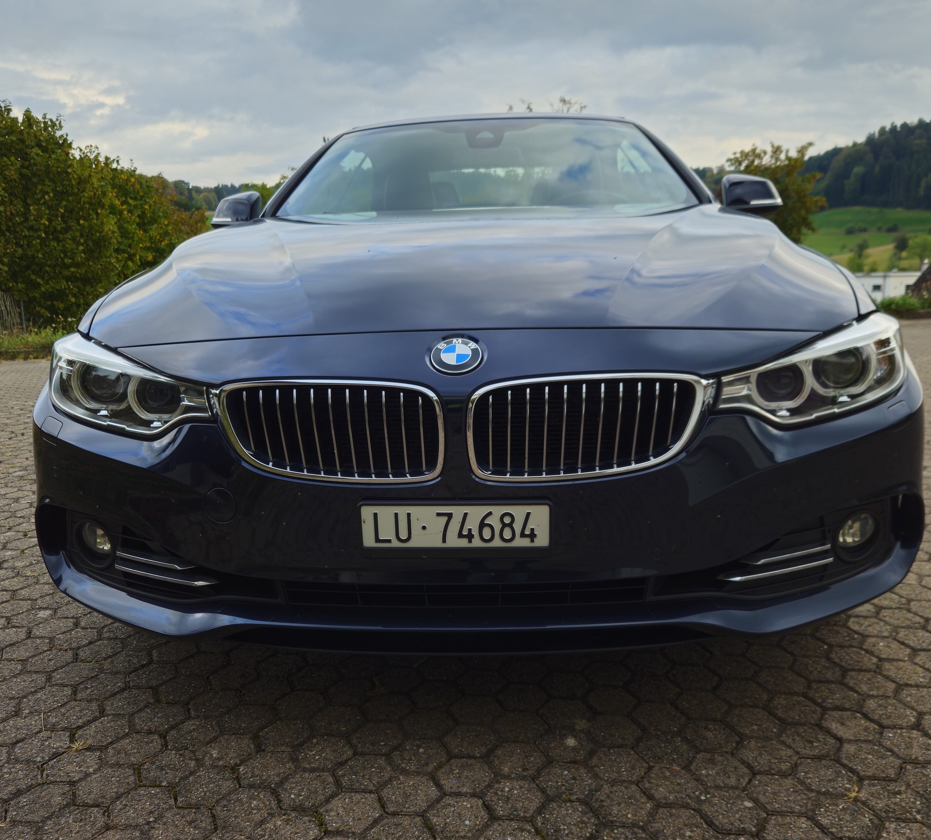 BMW 435i xDrive Cabriolet, Luxury Line - 306 PS, 1. Hand, 8-fach bereift-image-4