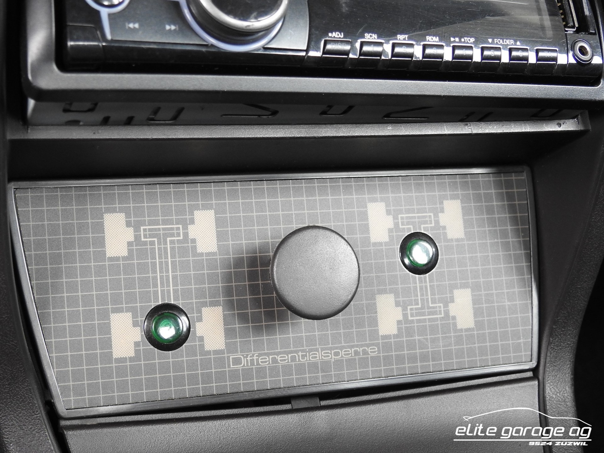 AUDI 80 2.1 quattro 5E-image-12