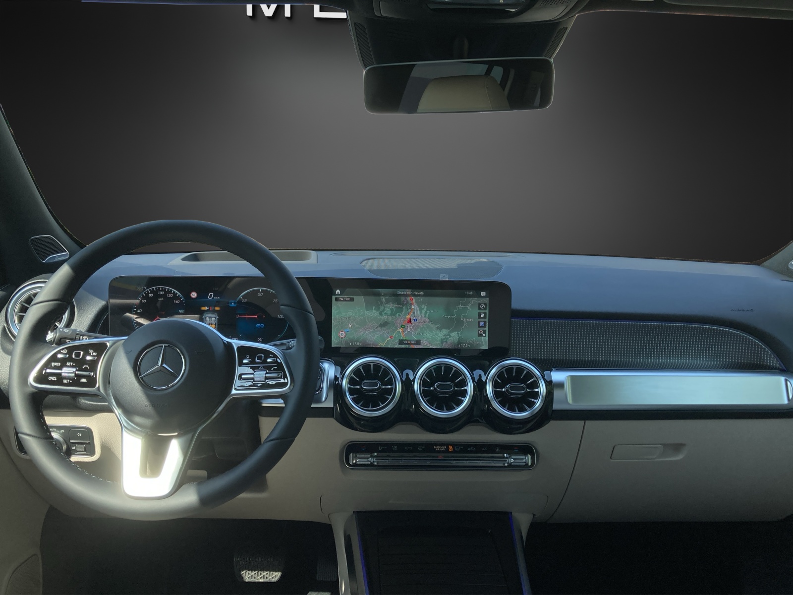 MERCEDES-BENZ EQB 300 4Matic Swiss Star-image-10
